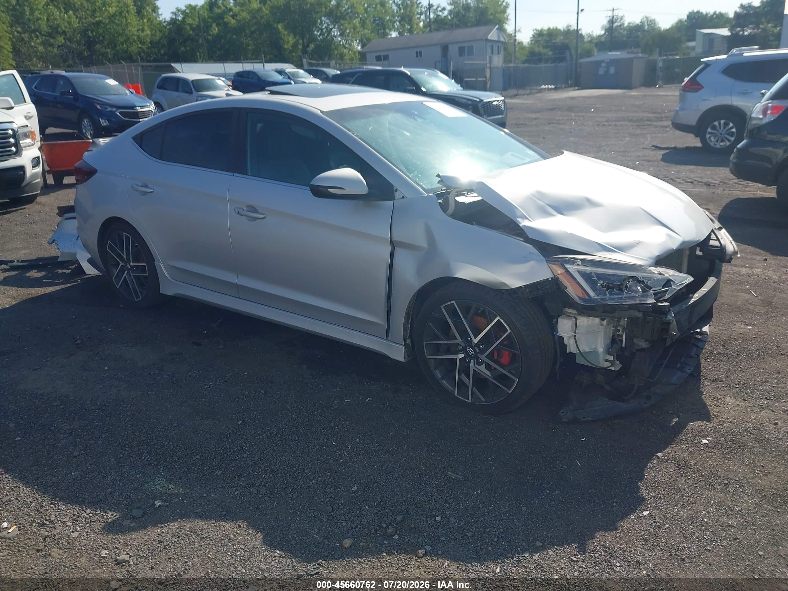 2019 Hyundai Elantra Sport, VIN KMHD04LB4KU887308 — Front end