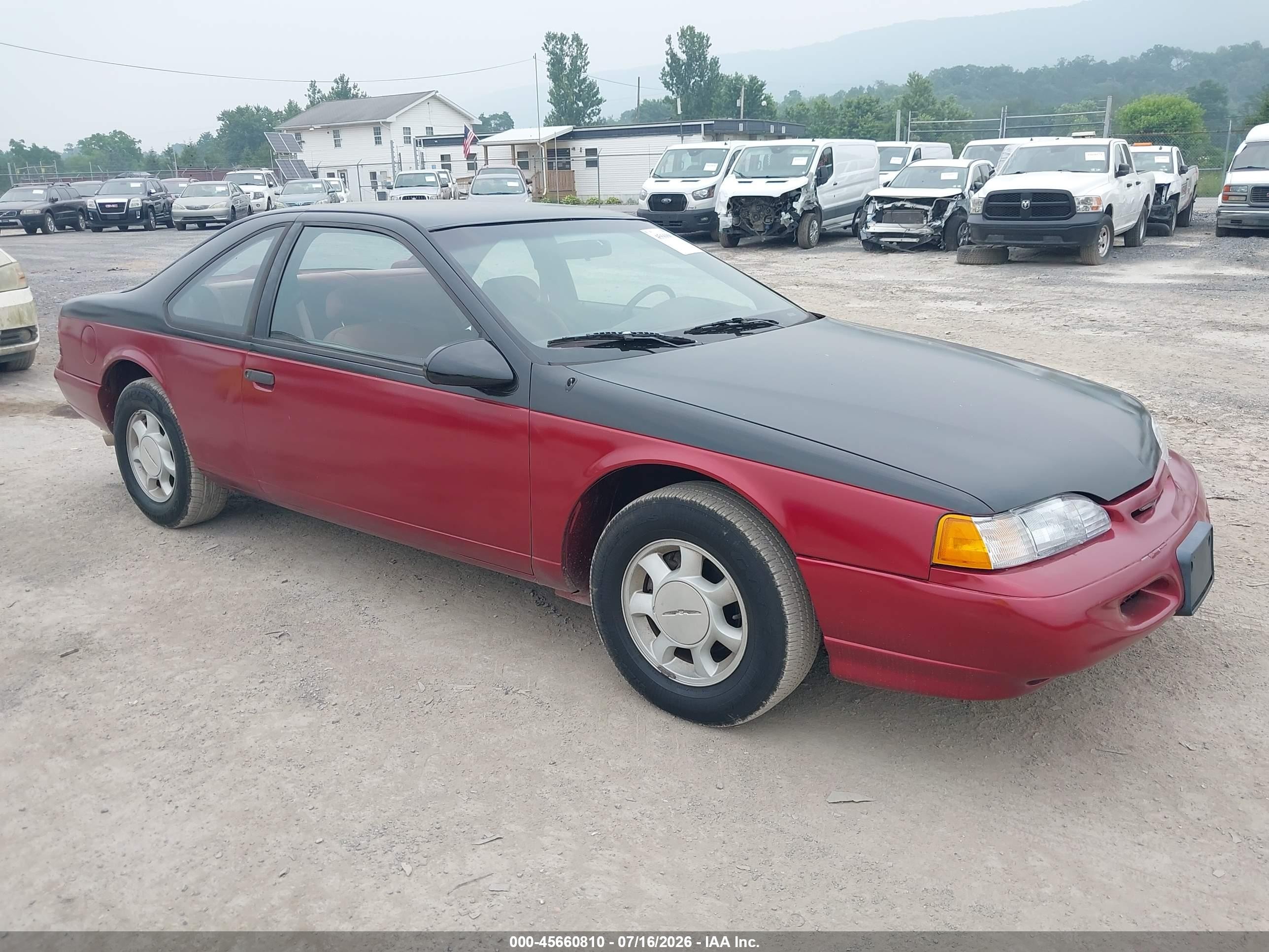 1994 Ford Thunderbird LX, VIN 1FALP62W4RH125875 — Not stated