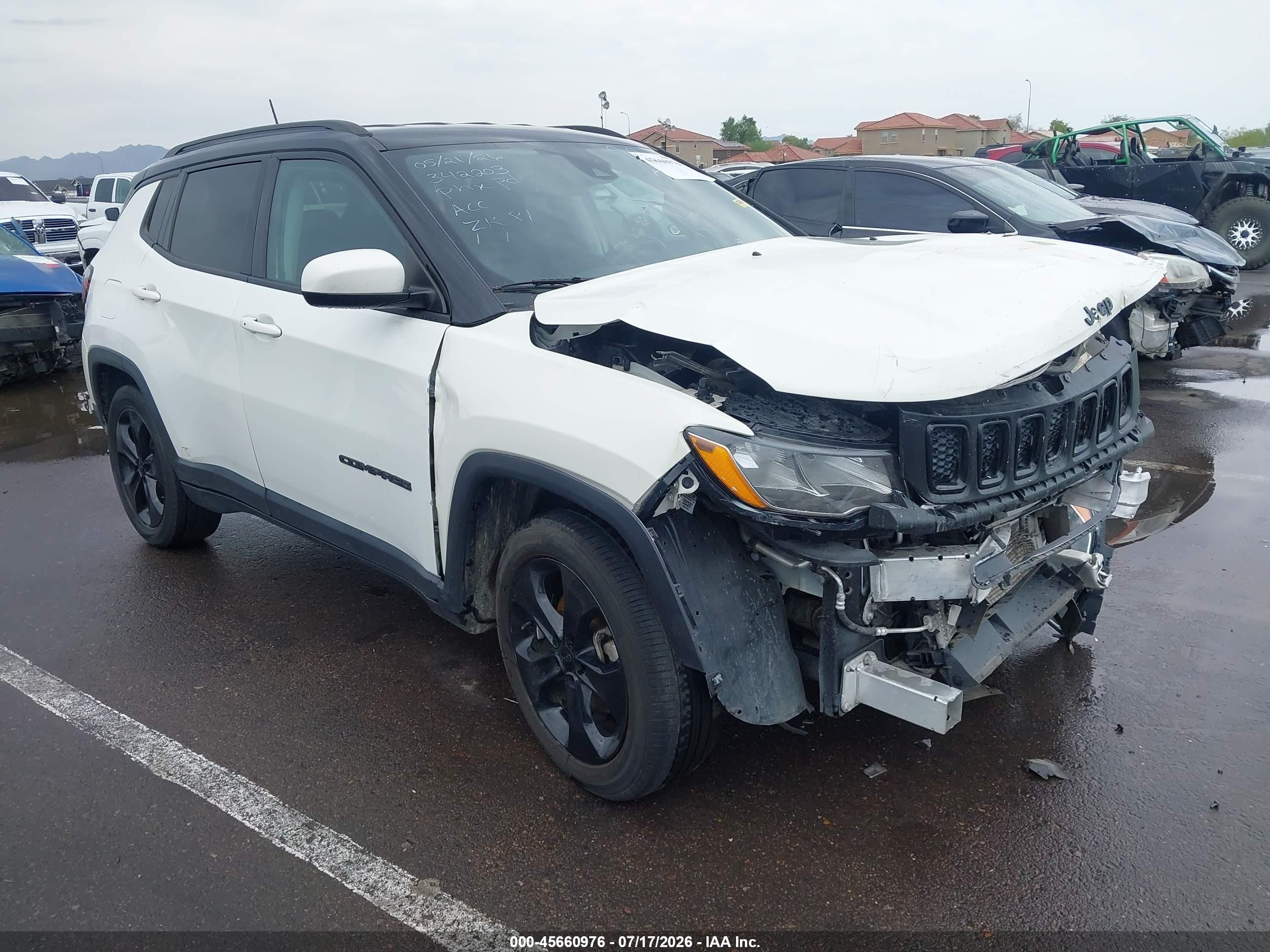 2021 Jeep Compass Latitude, VIN 3C4NJCBBXMT603940 — Front end