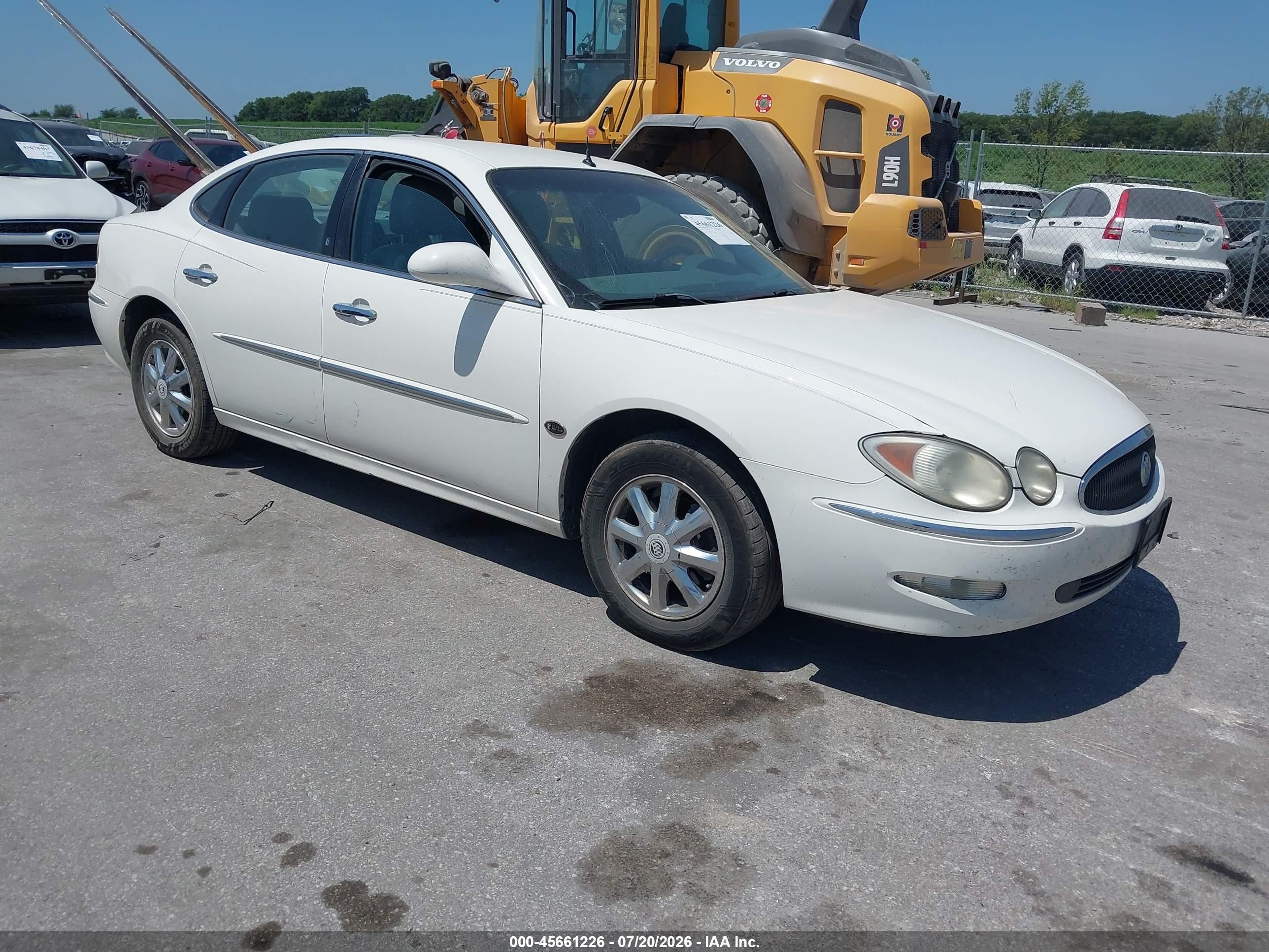 2005 Buick LaCrosse CXL, VIN 2G4WD562151348837 — Normal wear