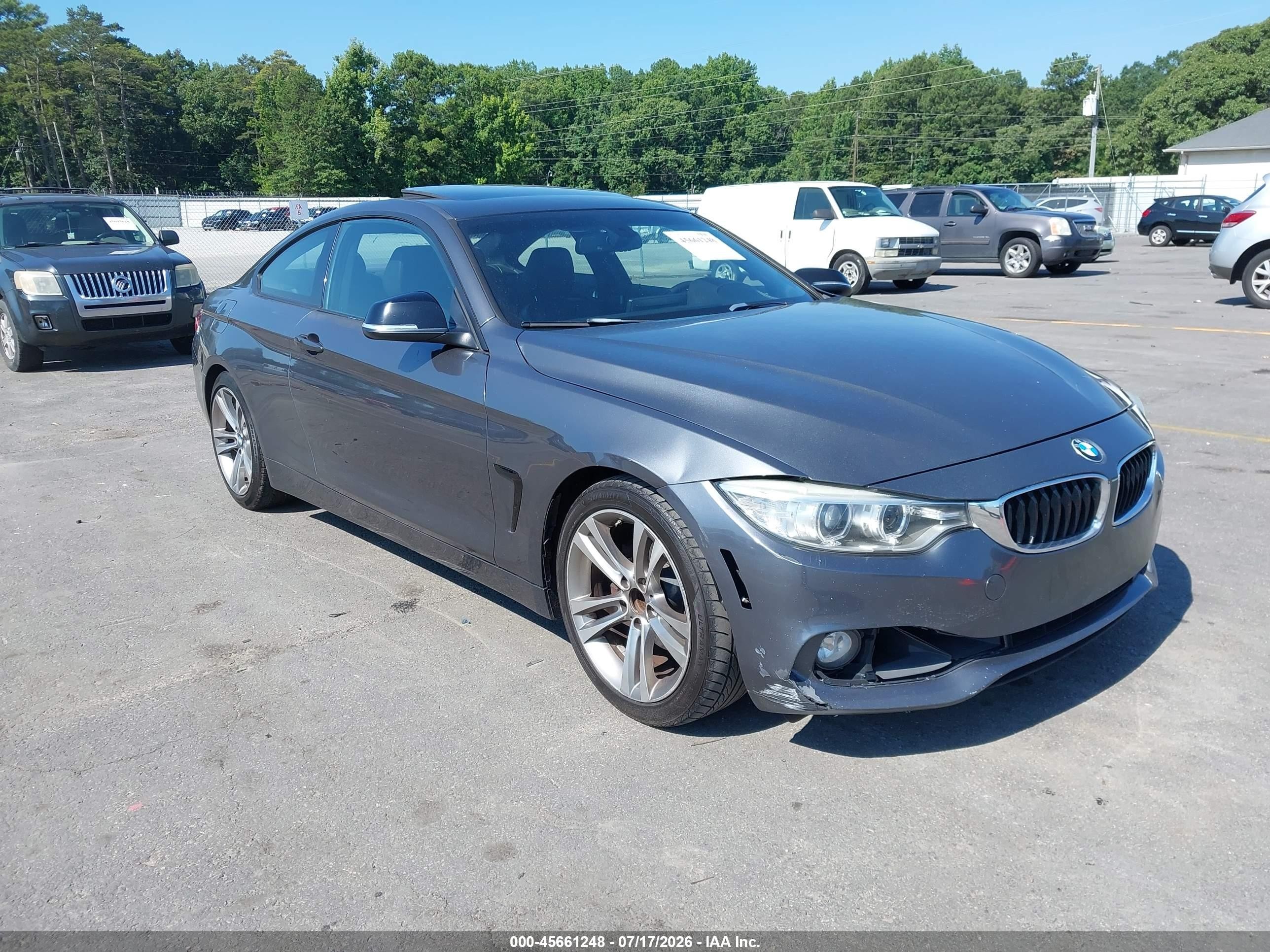 2014 BMW 4 Series 428i, VIN WBA3N3C59EK231043 — Normal wear