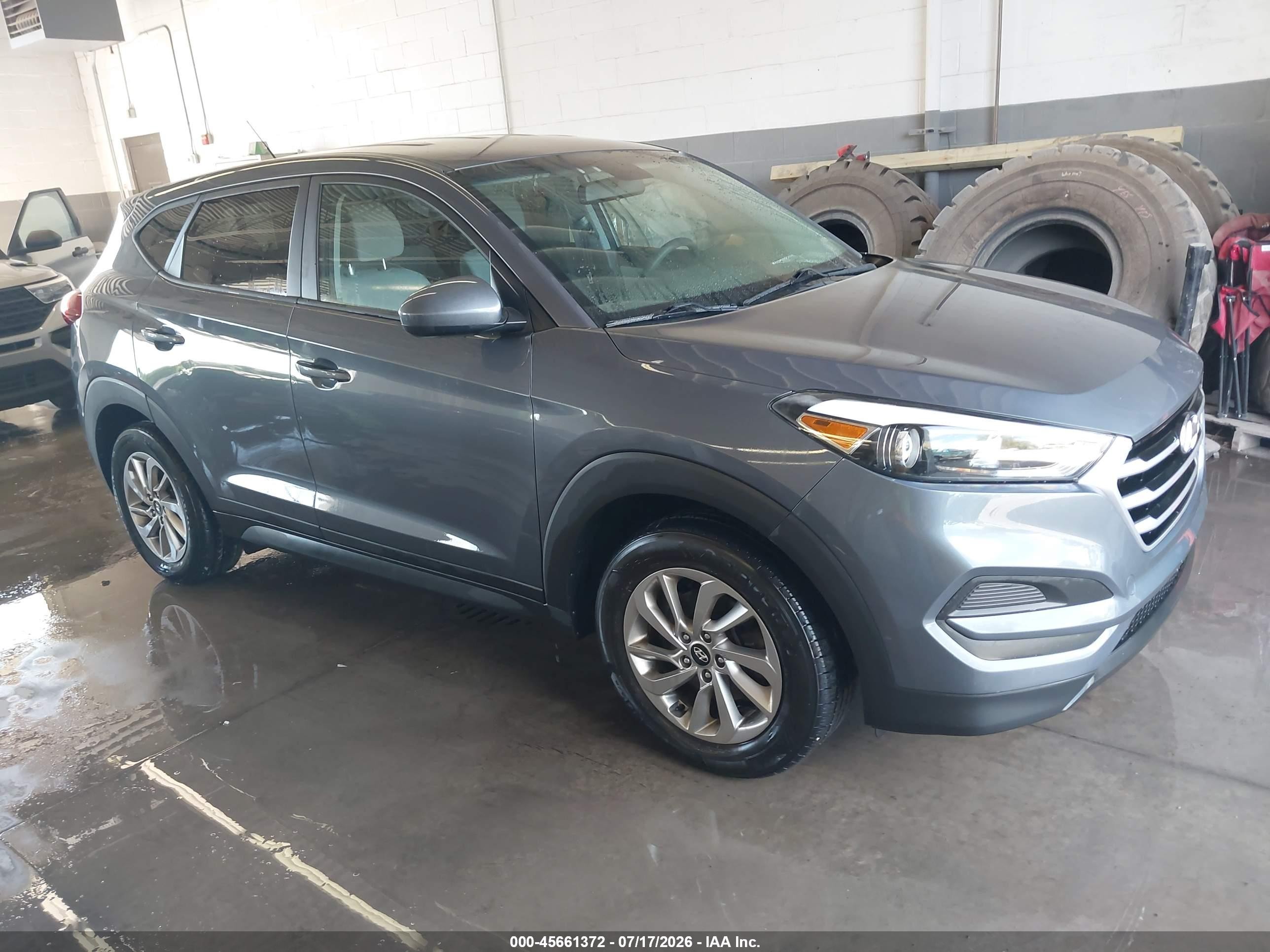 2018 Hyundai Tucson SE, VIN KM8J2CA48JU655322 — Normal wear