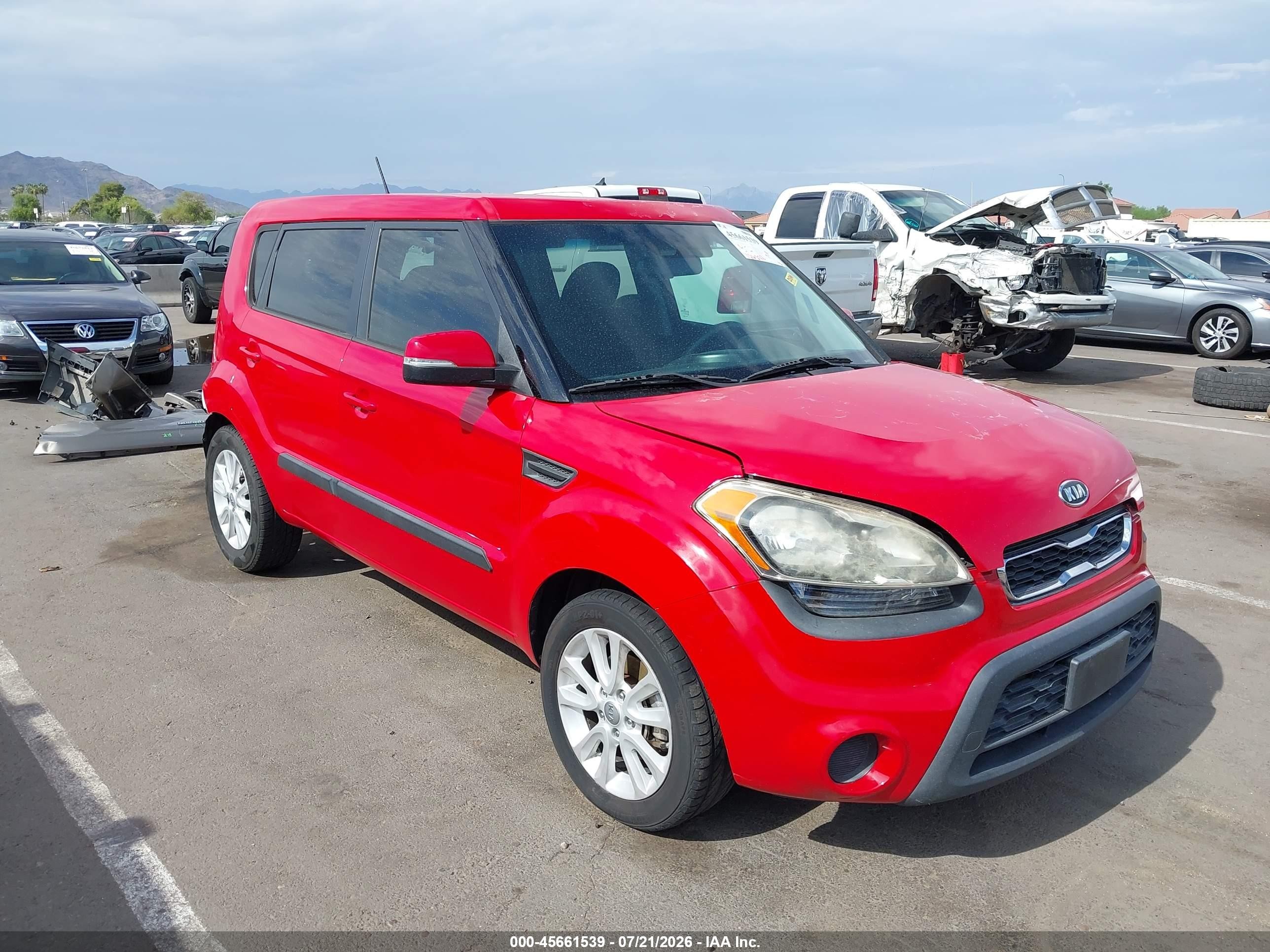 2012 Kia Soul +, VIN KNDJT2A63C7408871 — Rear end