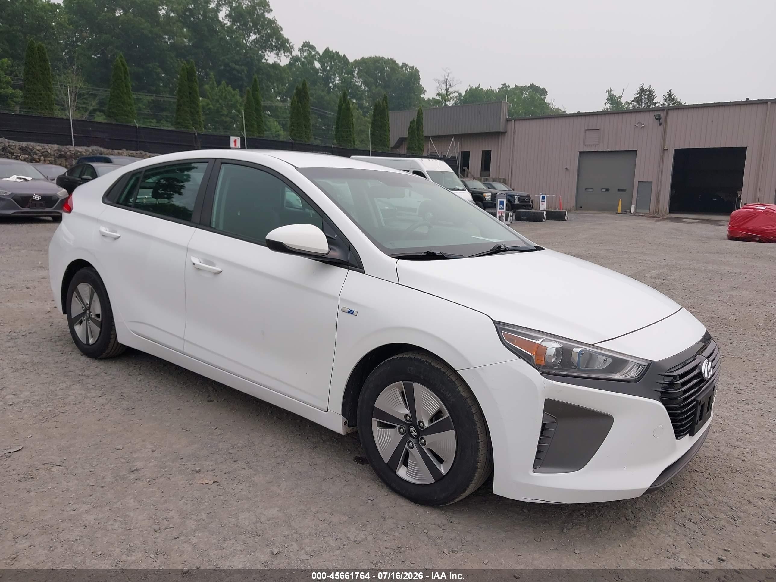 2018 Hyundai Ioniq Blue, VIN KMHC65LC4JU075837 — Обычный износ