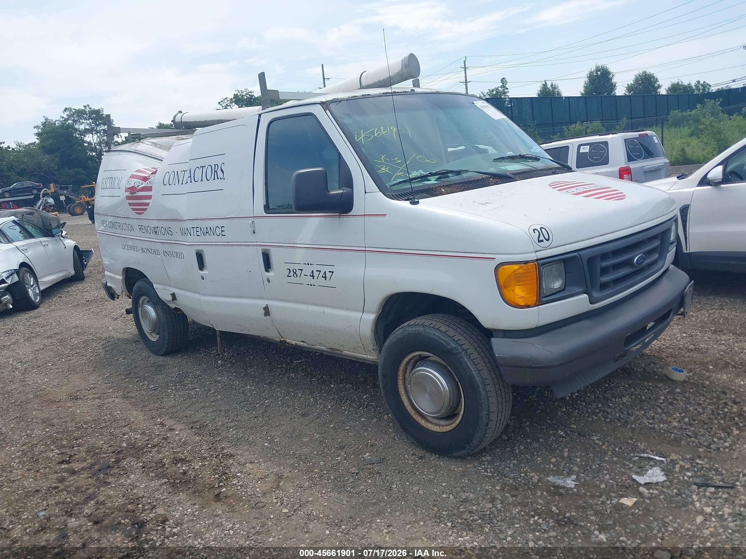 2006 Ford Econoline Cargo, VIN 1FTNE24W16HA85961 — Roof