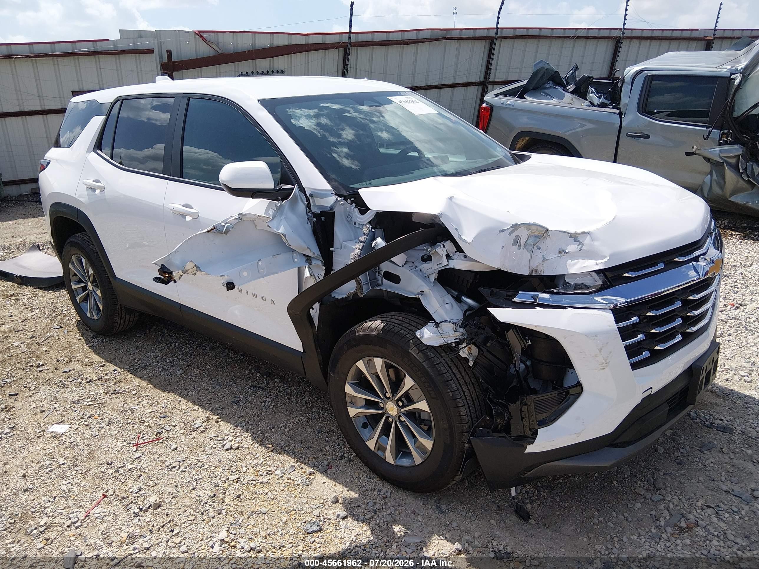 2026 Chevrolet Equinox AWD LT, VIN 3GNAXPEG7TL477926 — Front end