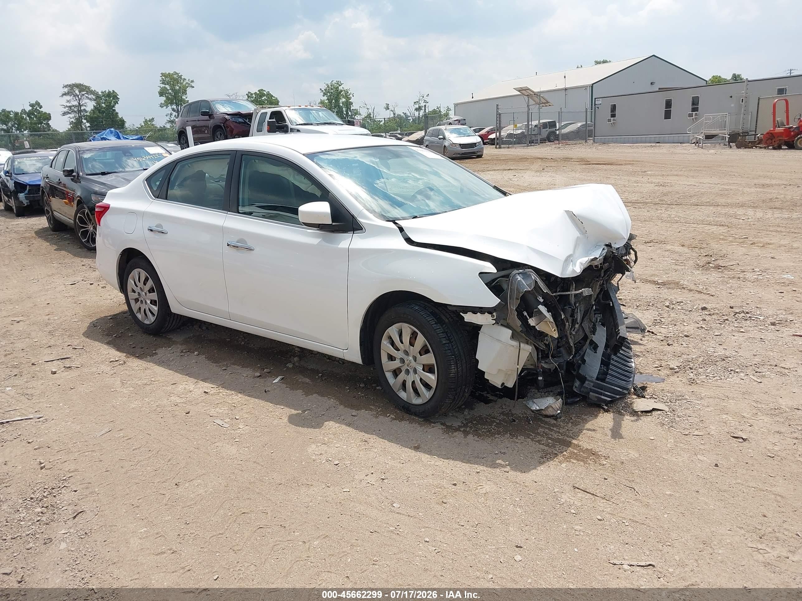 2018 Nissan Sentra SR, VIN 3N1AB7AP1JY271386 — Front end