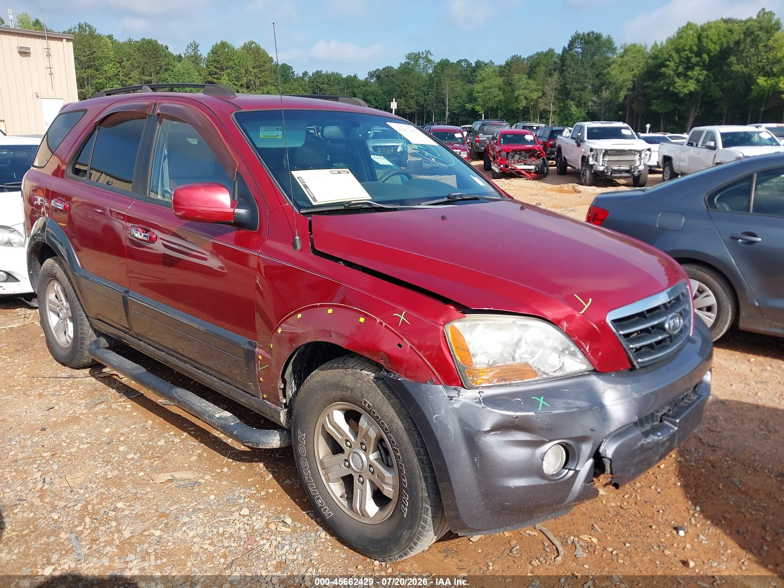 2008 Kia Sorento EX, VIN KNDJD736885841645 — Front end