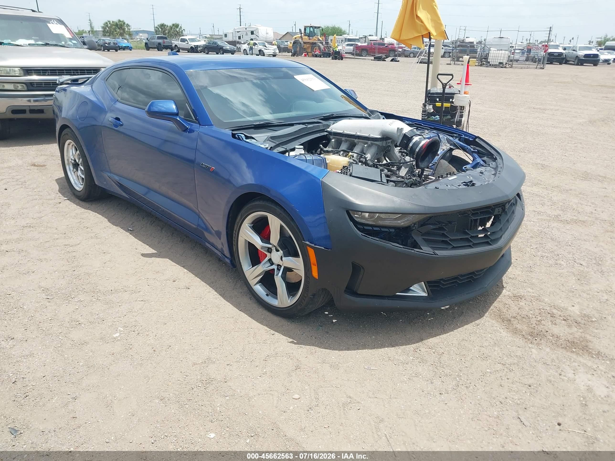 2021 Chevrolet Camaro LT1, VIN 1G1FF1R72M0141875 — Repossession