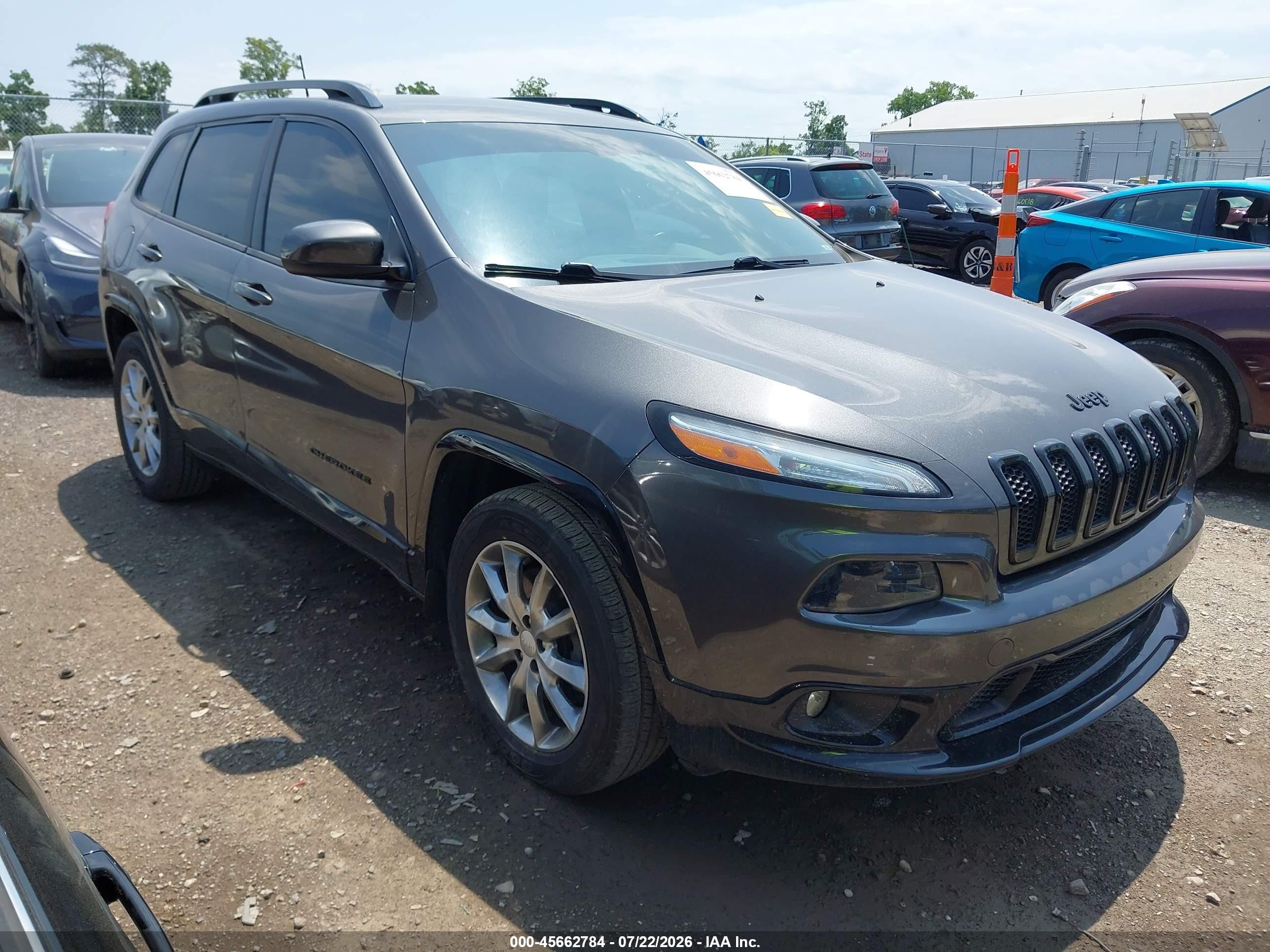2018 Jeep Cherokee North, VIN 1C4PJMCX3JD607189 — Front end