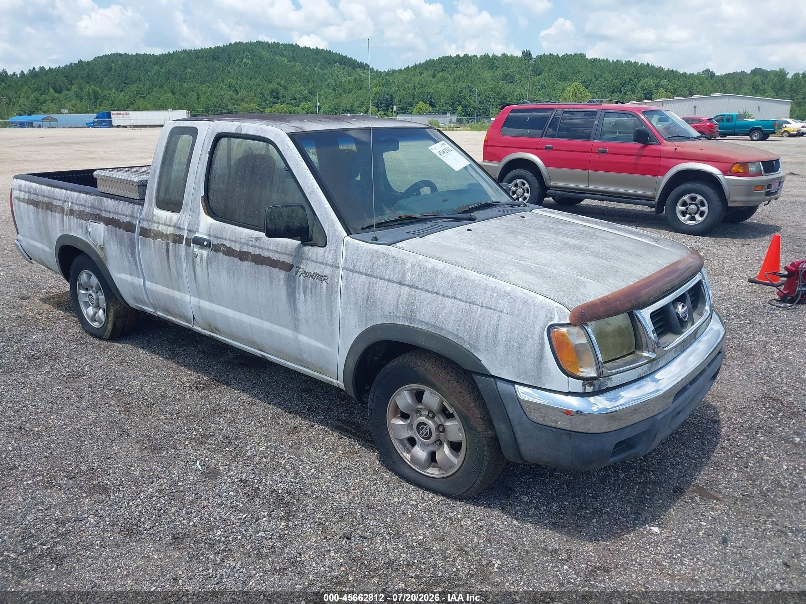 1998 Nissan Frontier XE, VIN 1N6DD26S9WC389557 — Normal wear