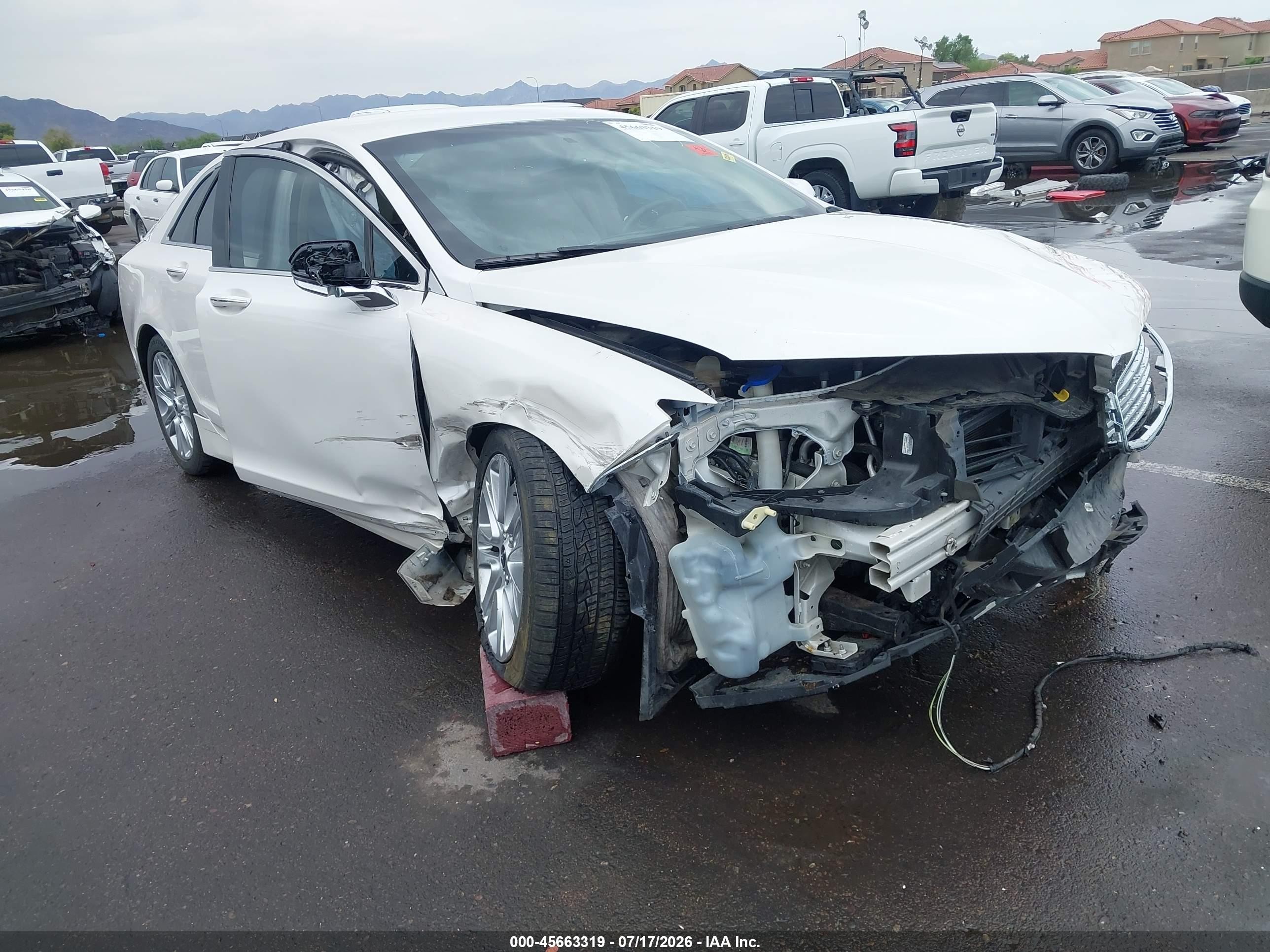 2016 Lincoln MKZ Hybrid, VIN 3LN6L2LU9GR622520 — Перед