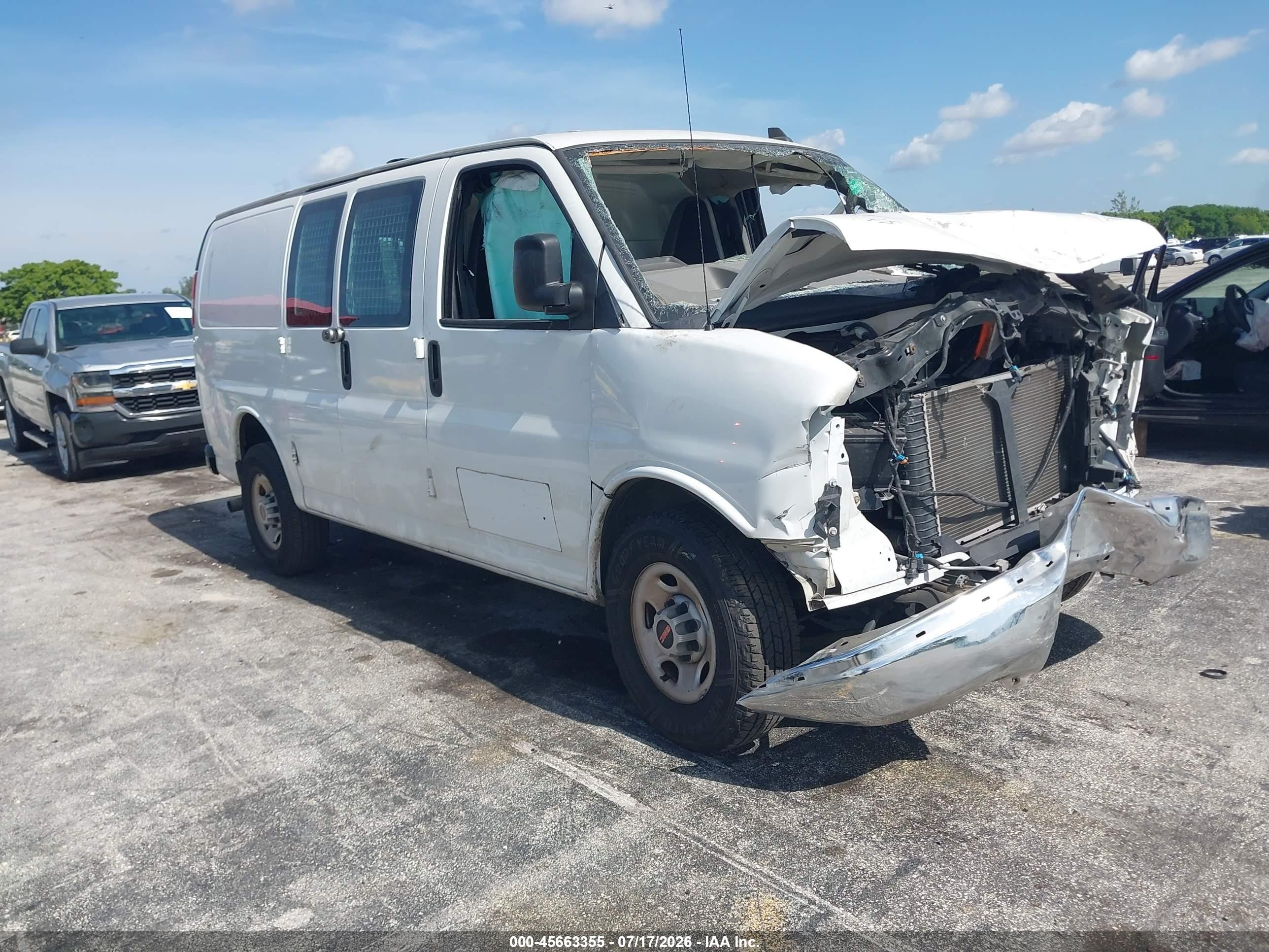 2021 GMC Savana Cargo, VIN 1GTW7AFP7M1212636 — All over