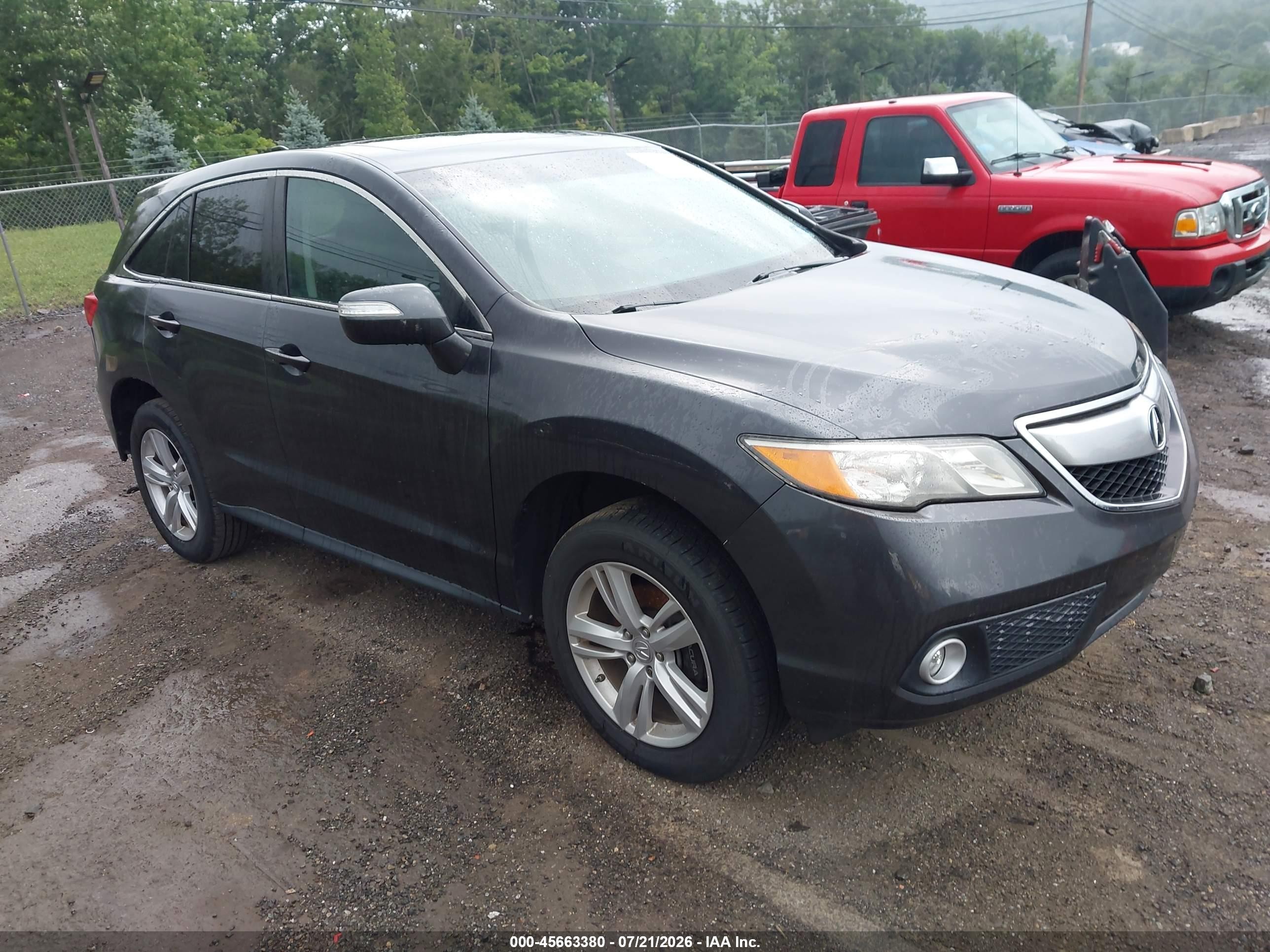 2015 Acura RDX Technology, VIN 5J8TB4H55FL006951 — Rear end