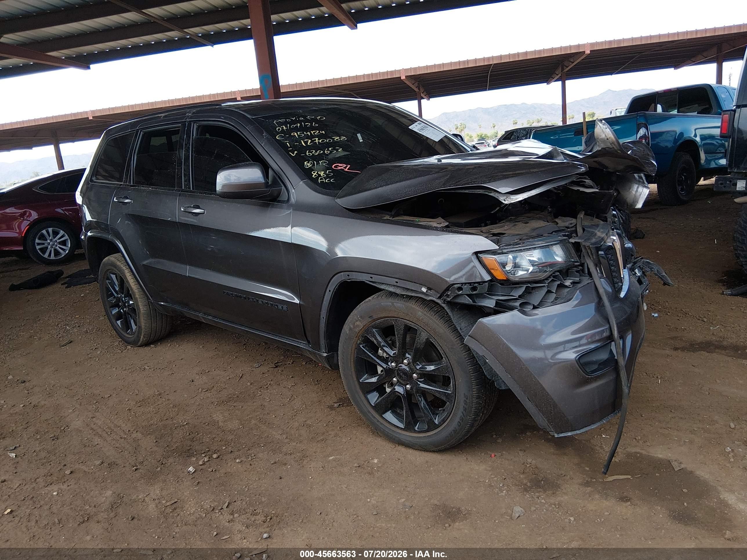 2019 Jeep Grand Cherokee Laredo E, VIN 1C4RJEAG4KC630652 — All over
