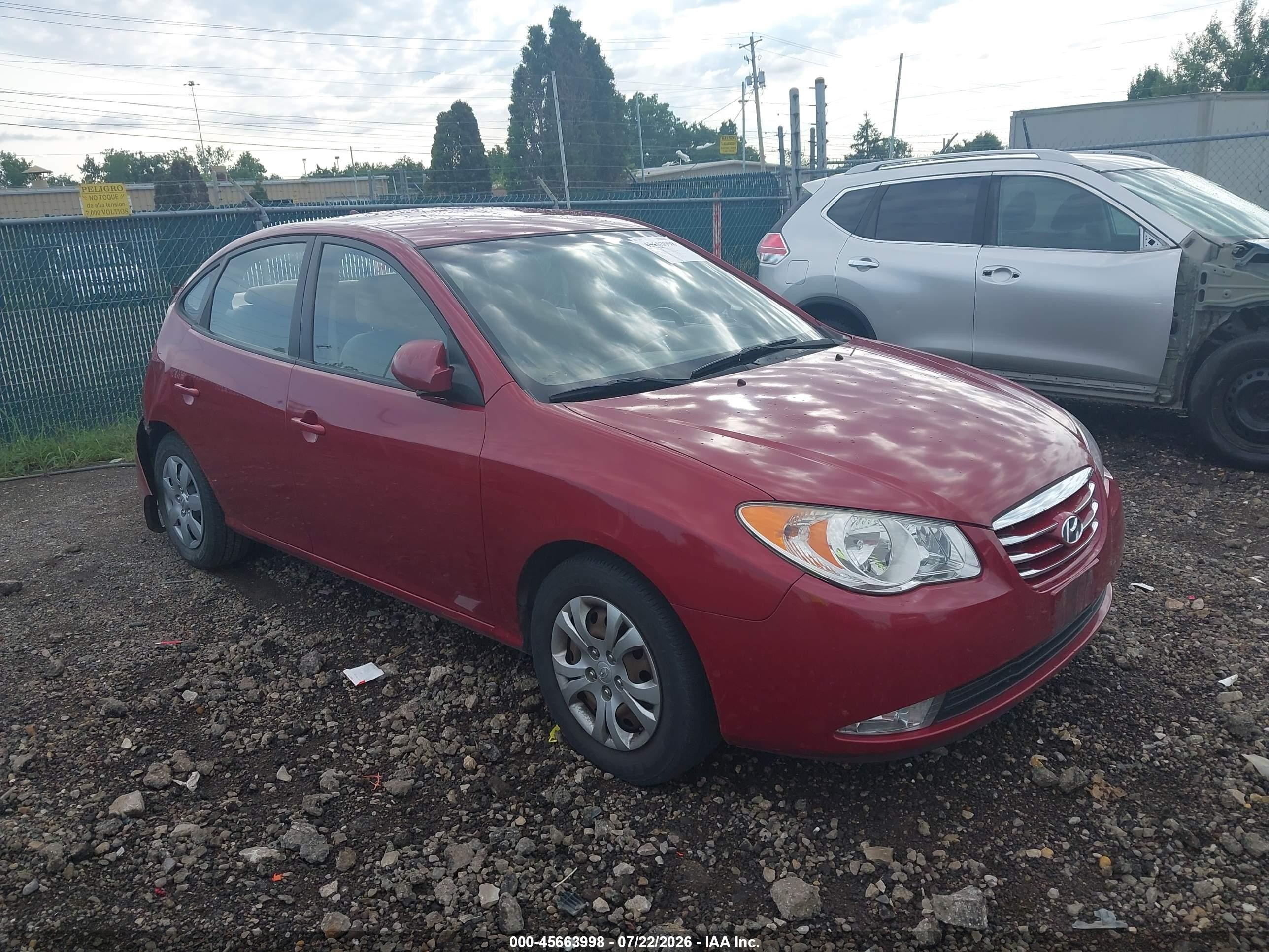 2010 Hyundai Elantra GLS, VIN KMHDU4AD6AU197003 — Rear end
