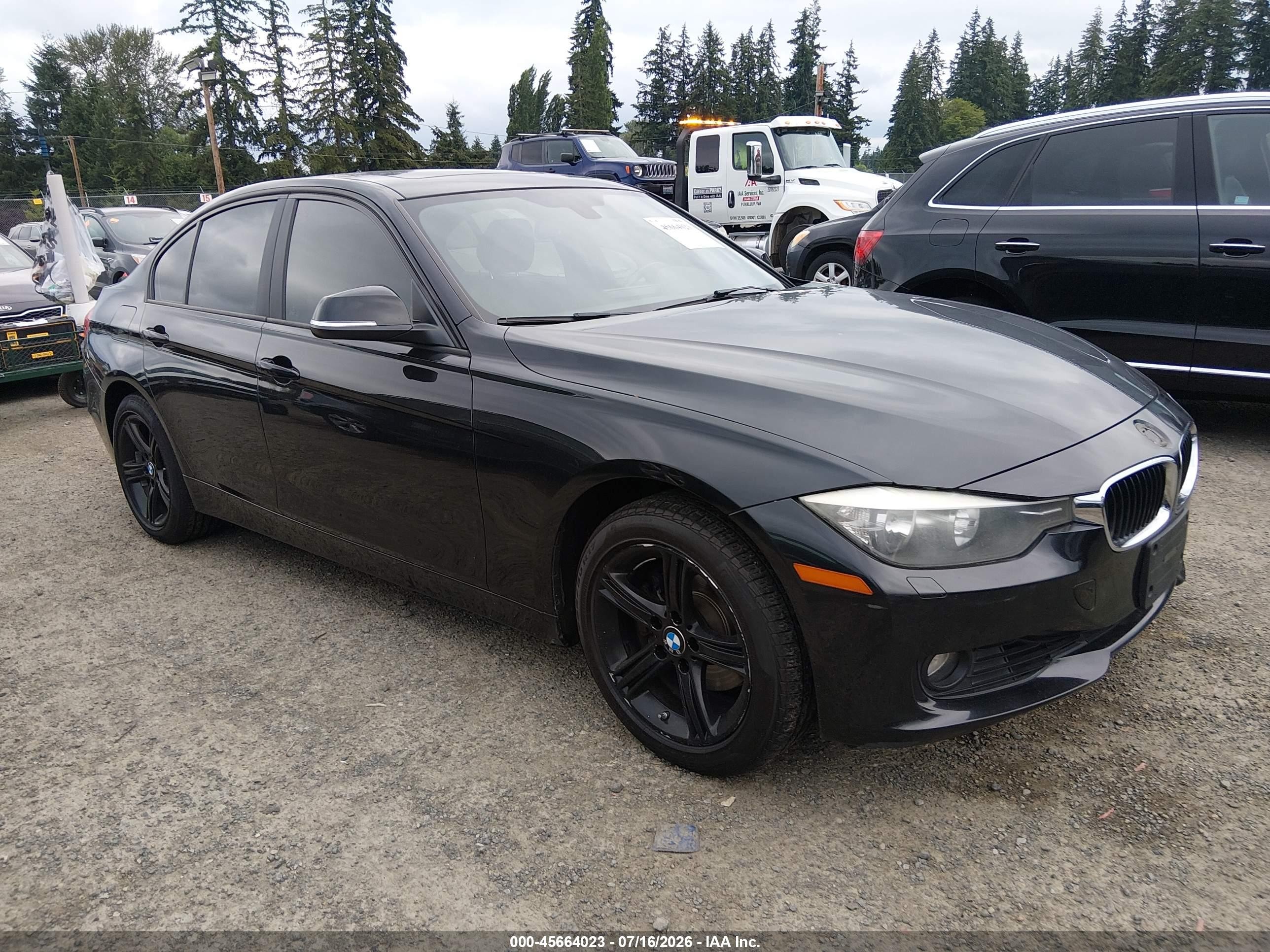 2015 BMW 3 Series 328i xDrive, VIN WBA3B5C57FP654504 — Front end