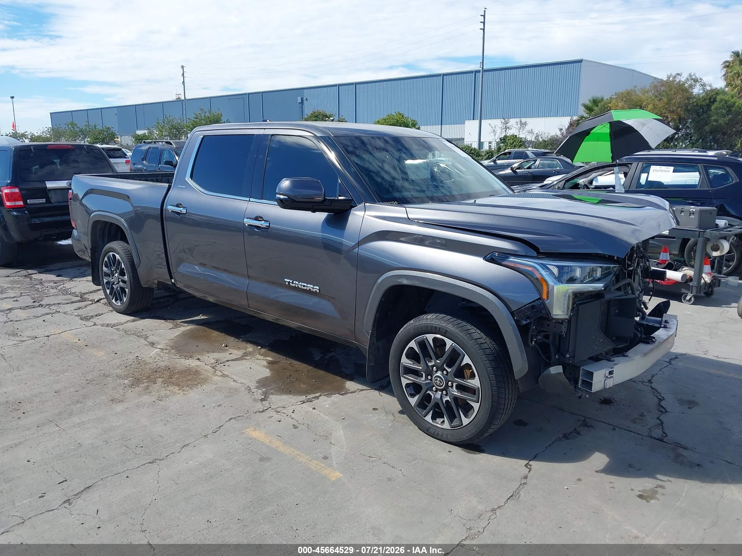 2023 Toyota Tundra Limited, VIN 5TFJA5EC5PX017167 — Front end