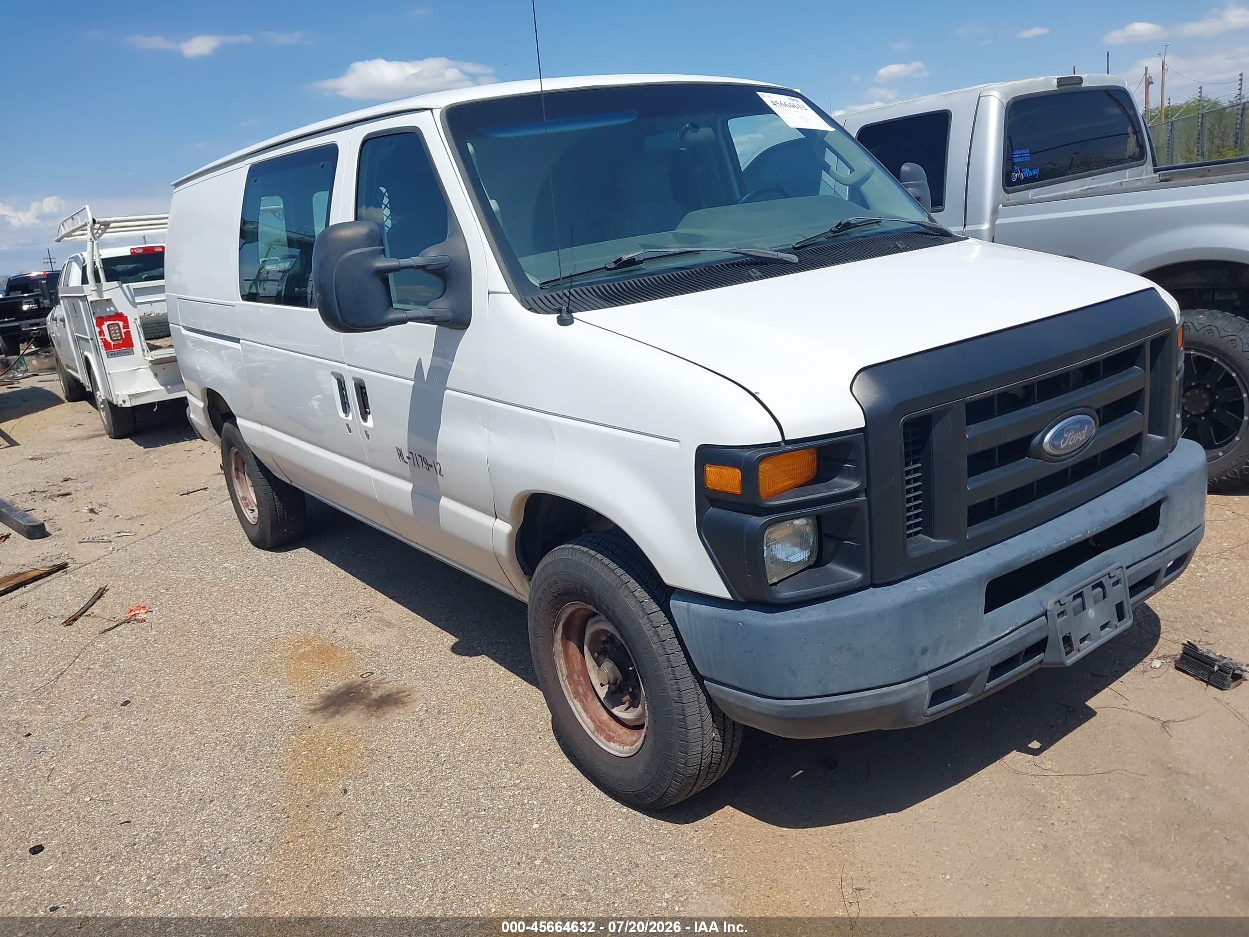 2012 Ford Econoline Cargo Super Duty Commercial, VIN 1FTSE3EL1CDA14033 — Side