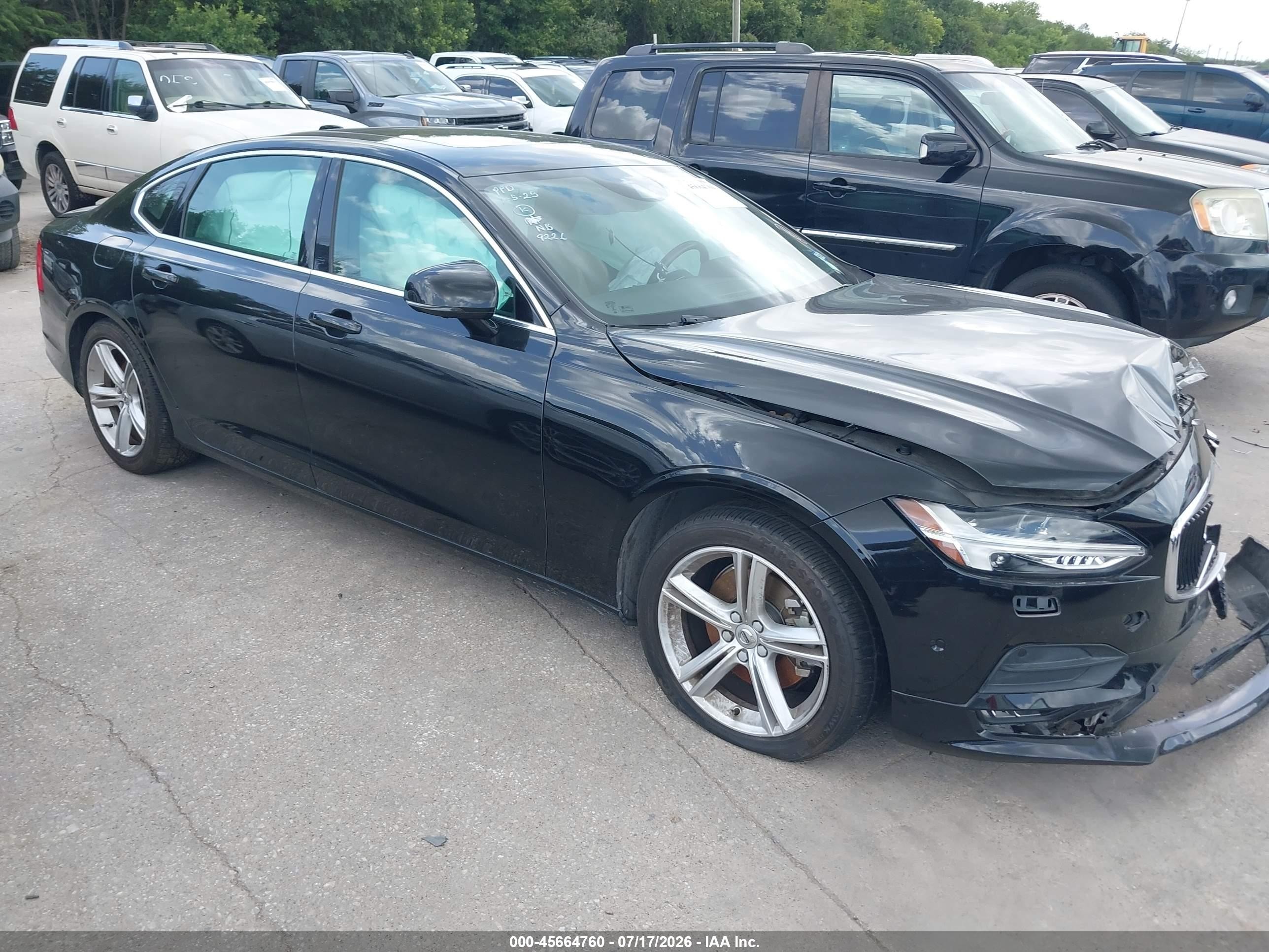 2018 Volvo S90 Momentum, VIN LVY982AK8JP029226 — Обычный износ