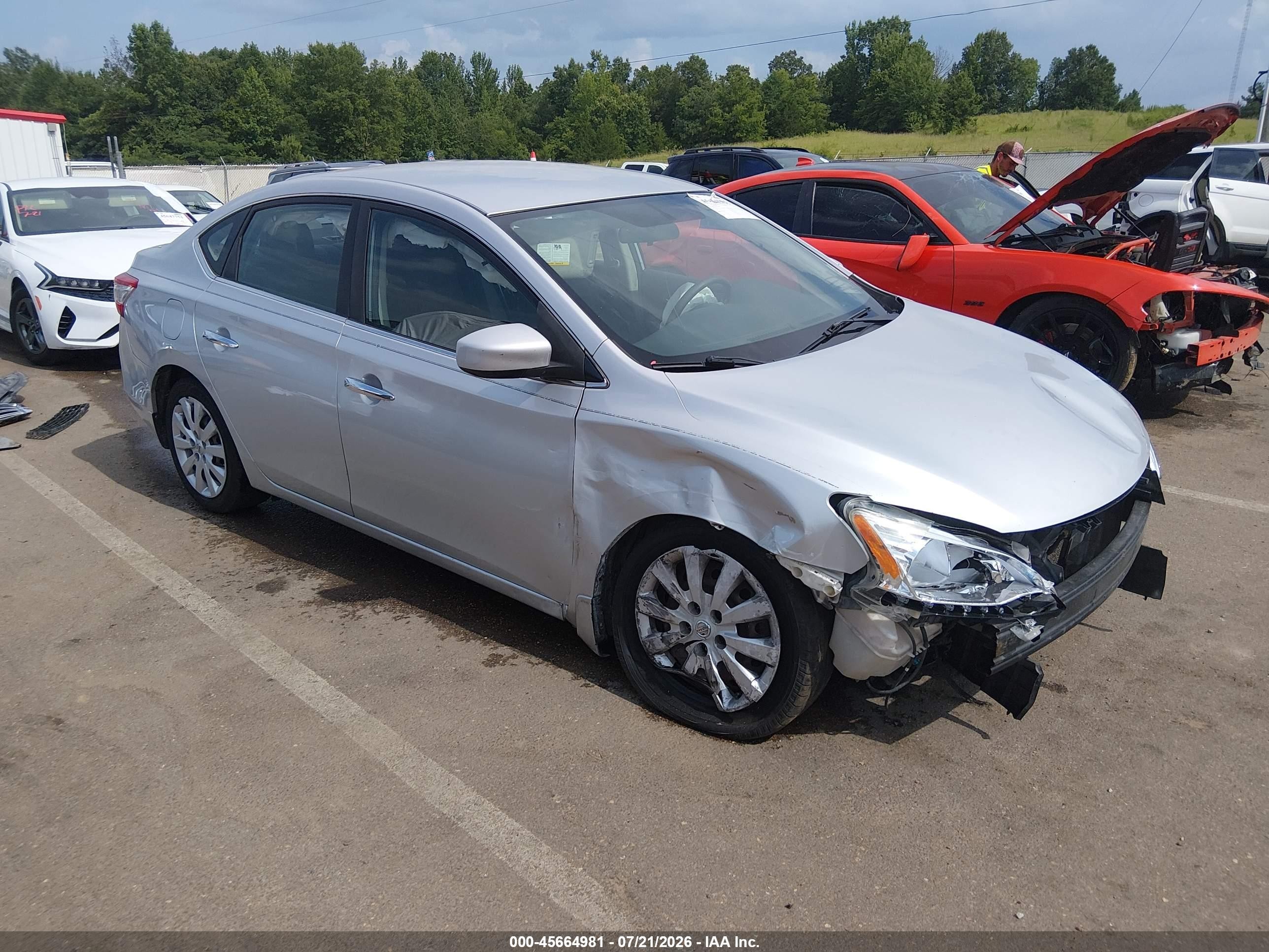 2015 Nissan Sentra SR, VIN 3N1AB7AP7FL677869 — Front end