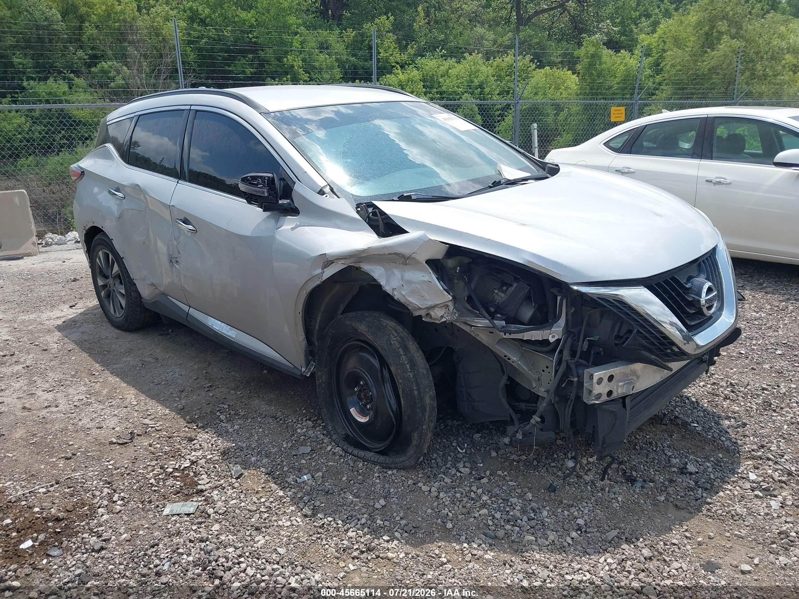 2017 Nissan Murano SL, VIN 5N1AZ2MH7HN118109 — Front end