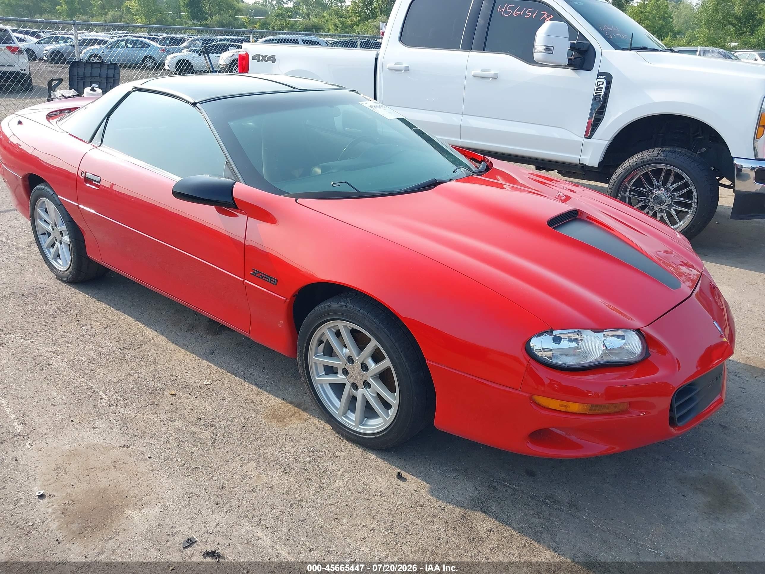 1999 Chevrolet Camaro Z28, VIN 2G1FP22G3X2139469 — Перед