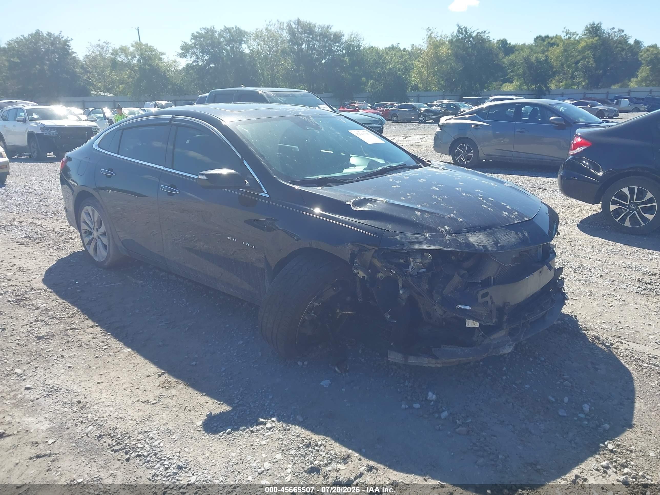 2018 Chevrolet Malibu Premier, VIN 1G1ZE5SXXJF174715 — Перед
