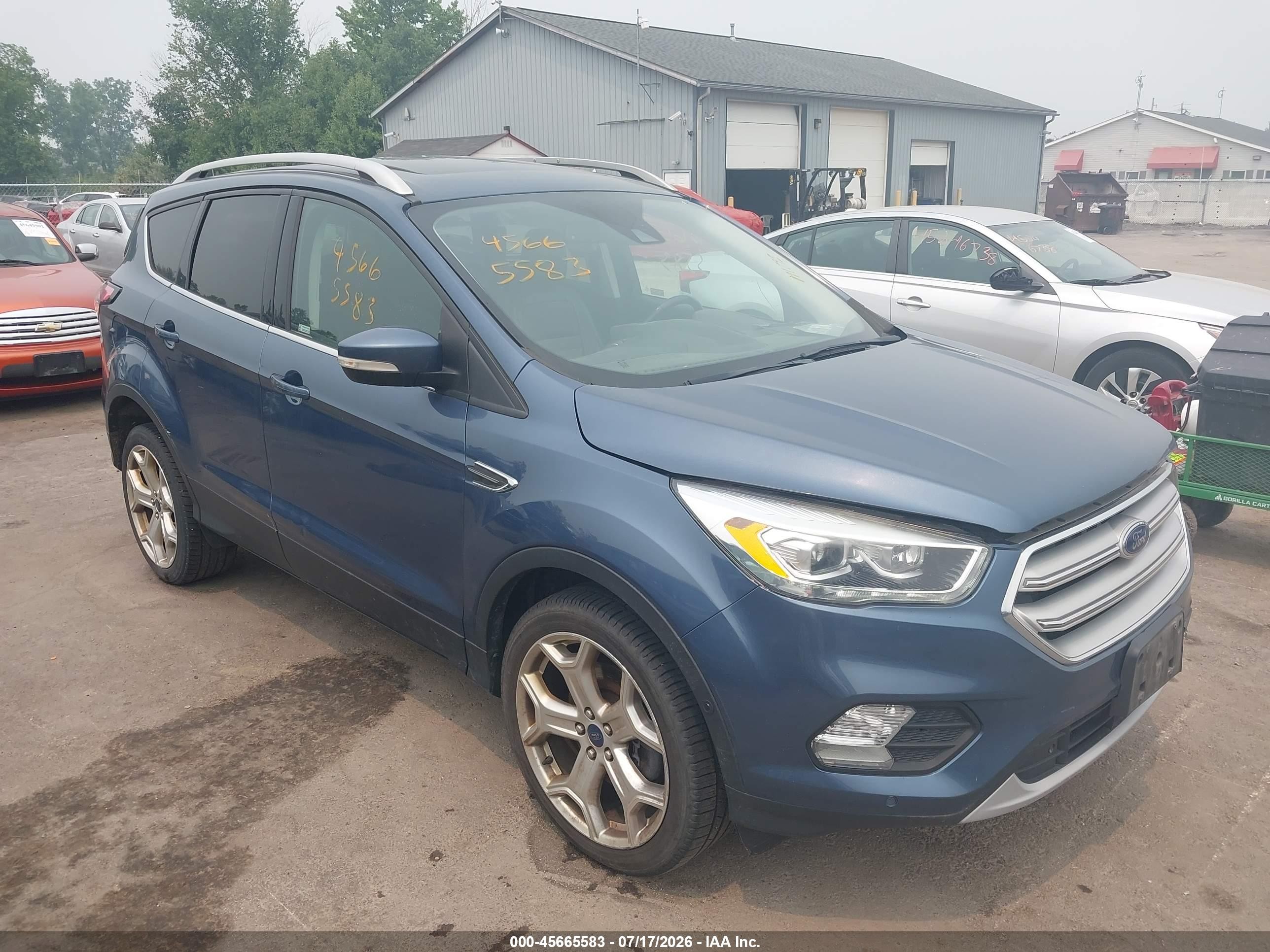2018 Ford Escape Titanium, VIN 1FMCU9J96JUB59582 — Normal wear