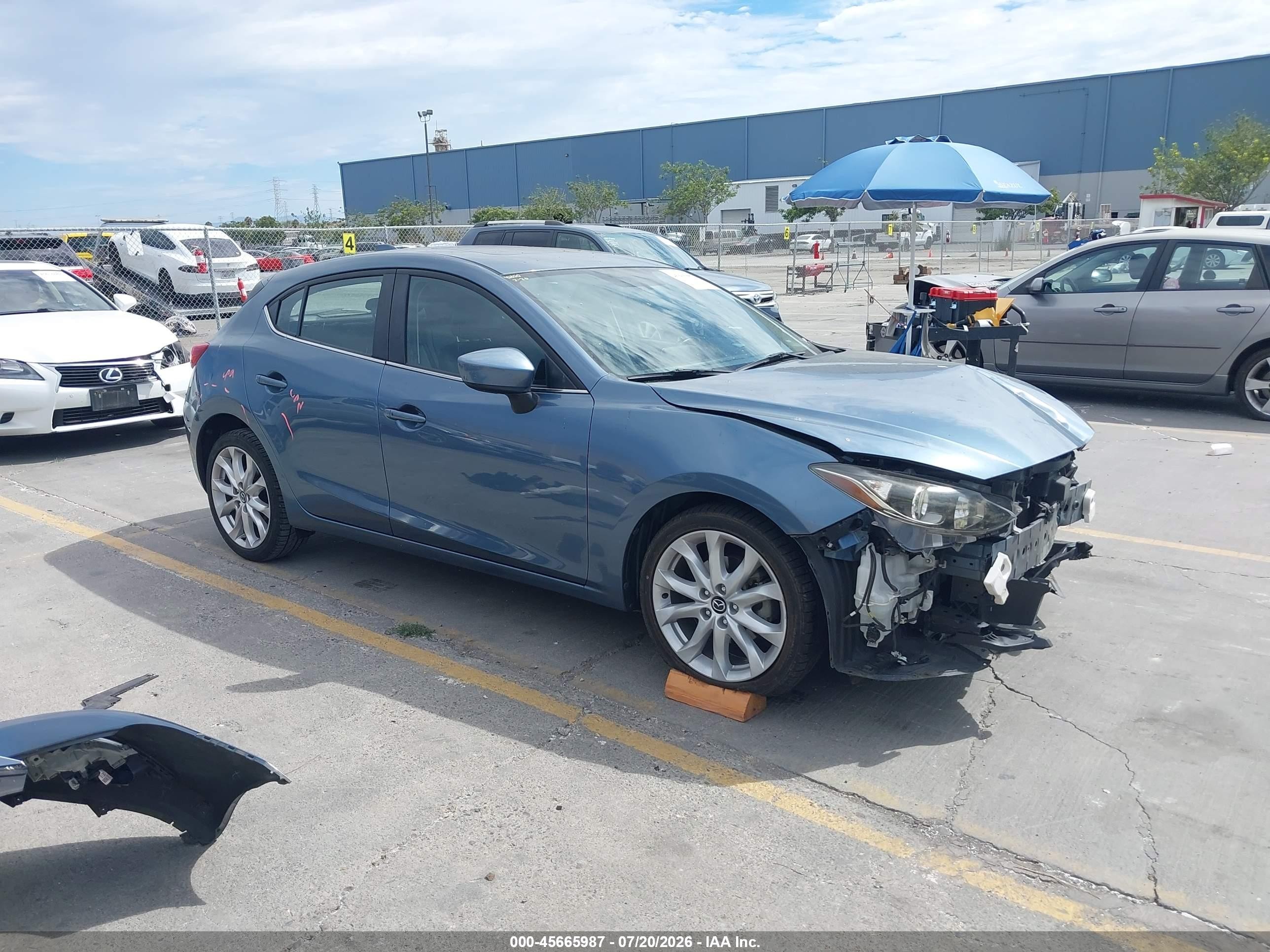 2015 Mazda 3 S Touring, VIN JM1BM1L39F1259601 — Front end