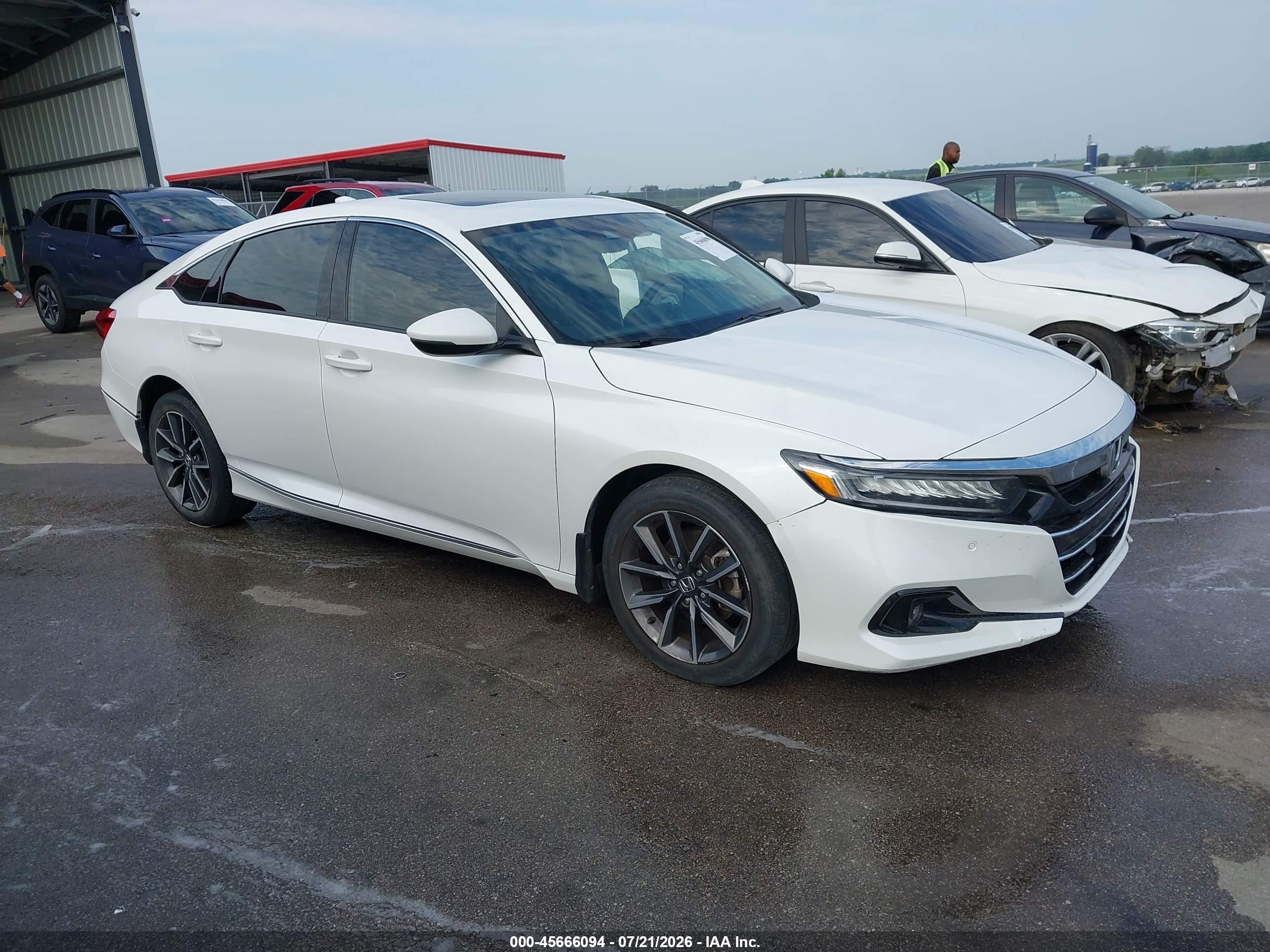 2021 Honda Accord EX-L, VIN 1HGCV1F59MA094243 — Side