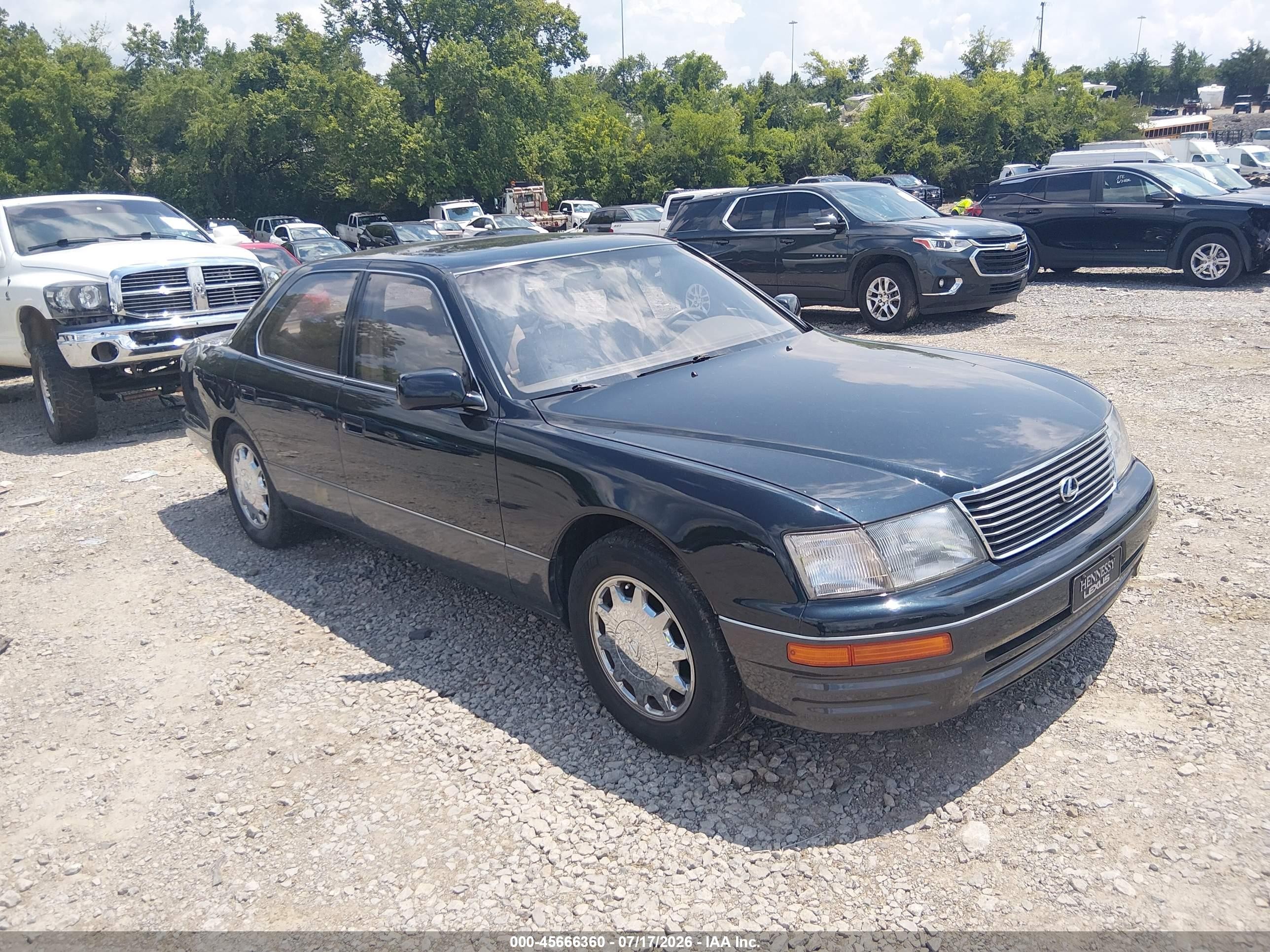 1997 Lexus LS 400, VIN JT8BH28F4V0081242 — Normal wear