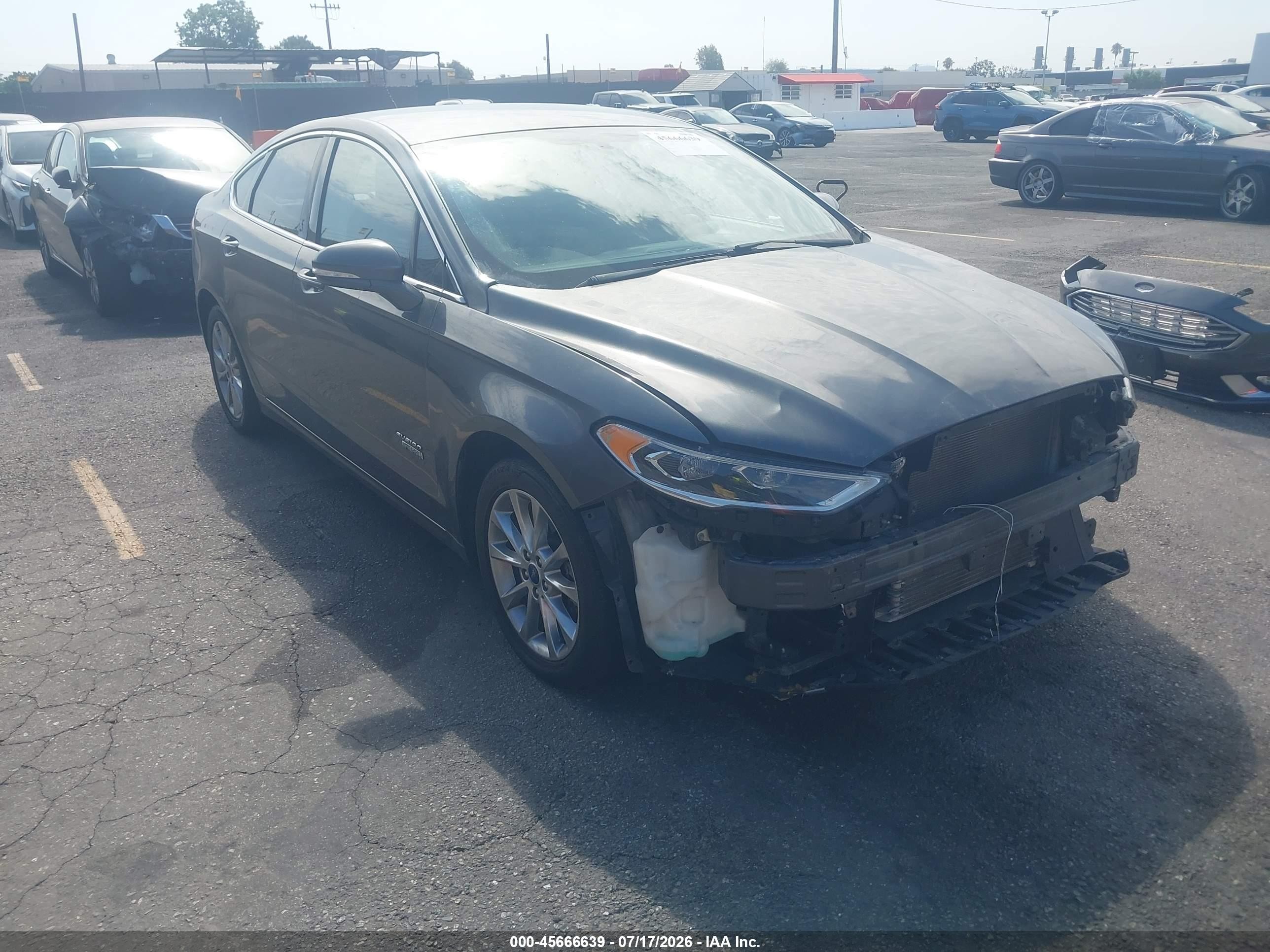 2017 Ford Fusion SE, VIN 3FA6P0PU8HR329786 — Front end