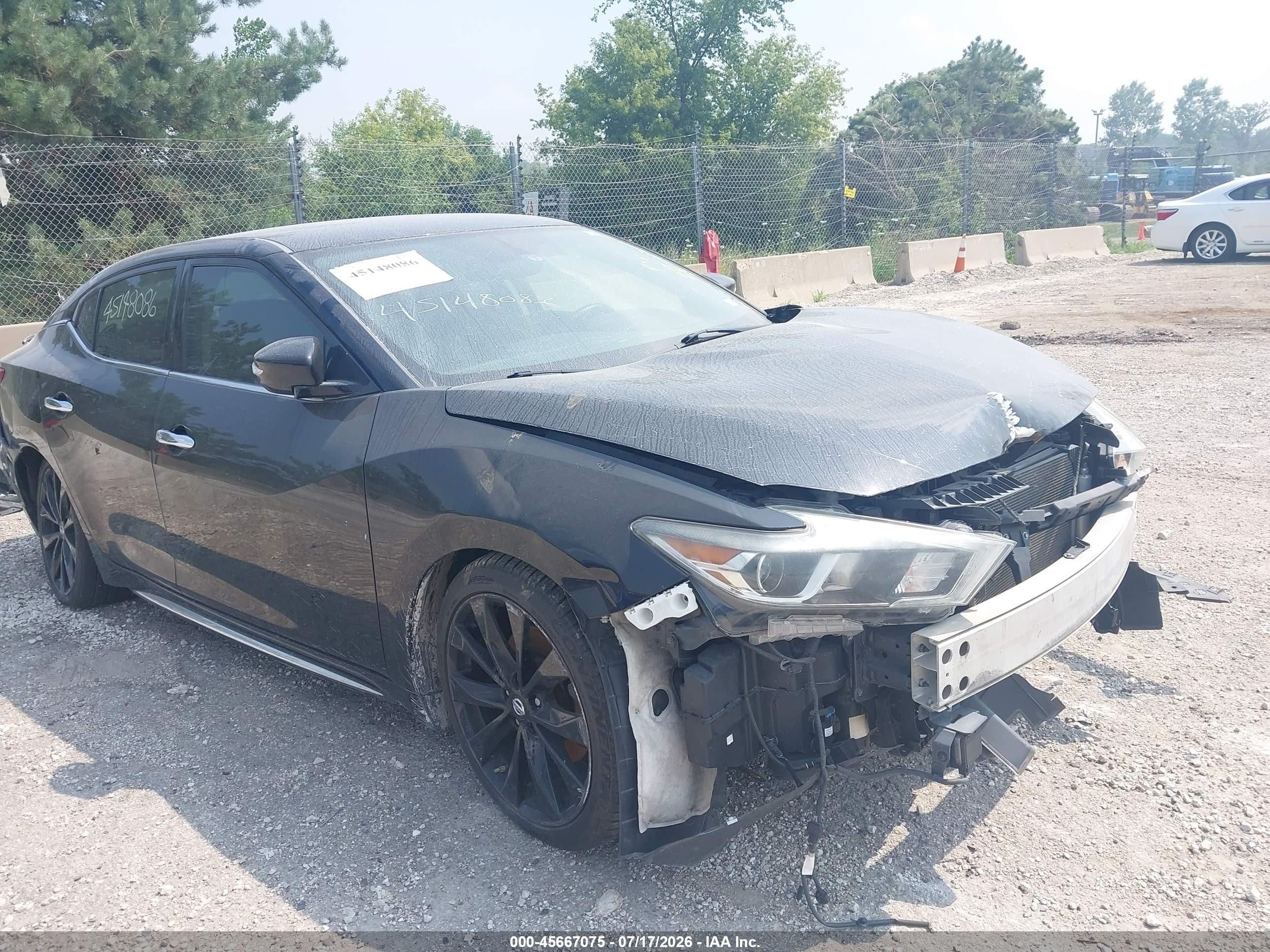 2017 Nissan Maxima SL, VIN 1N4AA6AP7HC412299 — Front end
