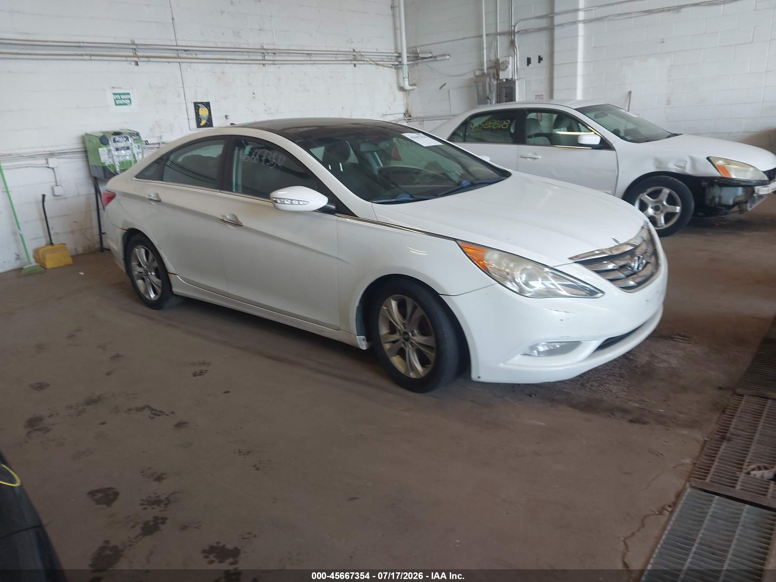 2012 Hyundai Sonata Limited, VIN 5NPEC4AC8CH449236 — Normal wear
