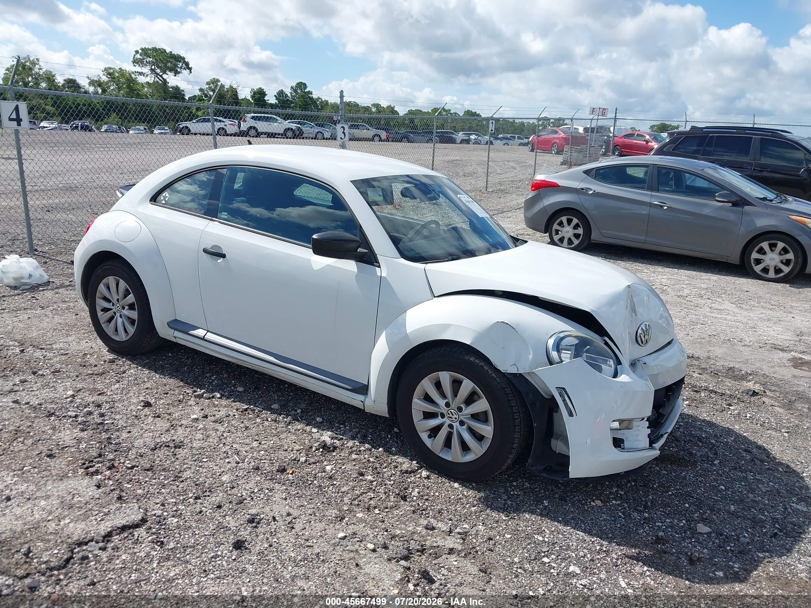 2016 Volkswagen Beetle Fleet Edition, VIN 3VWF07AT7GM611837 — All over