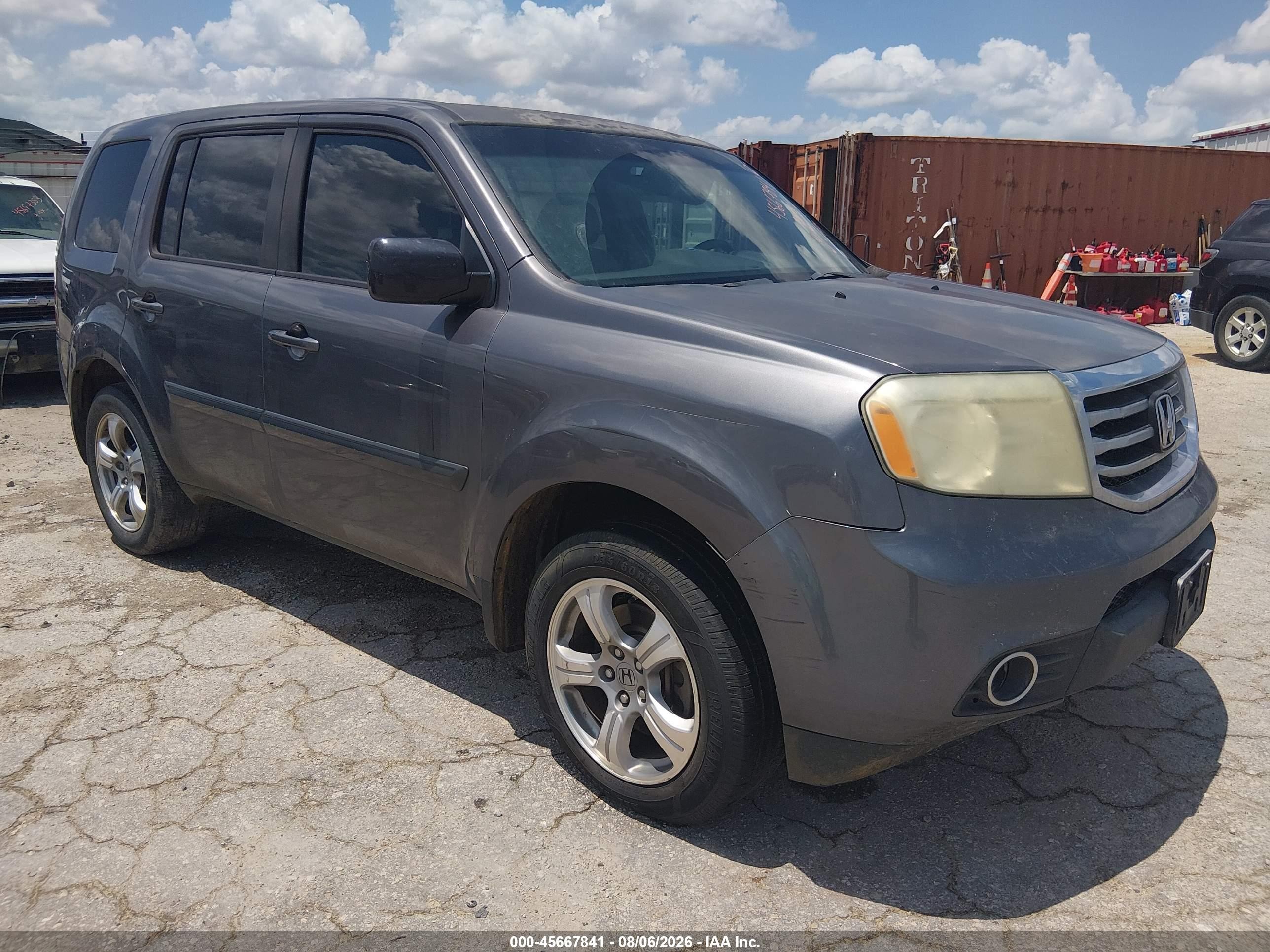 2014 Honda Pilot EX, VIN 5FNYF3H47EB003500 — Normal wear