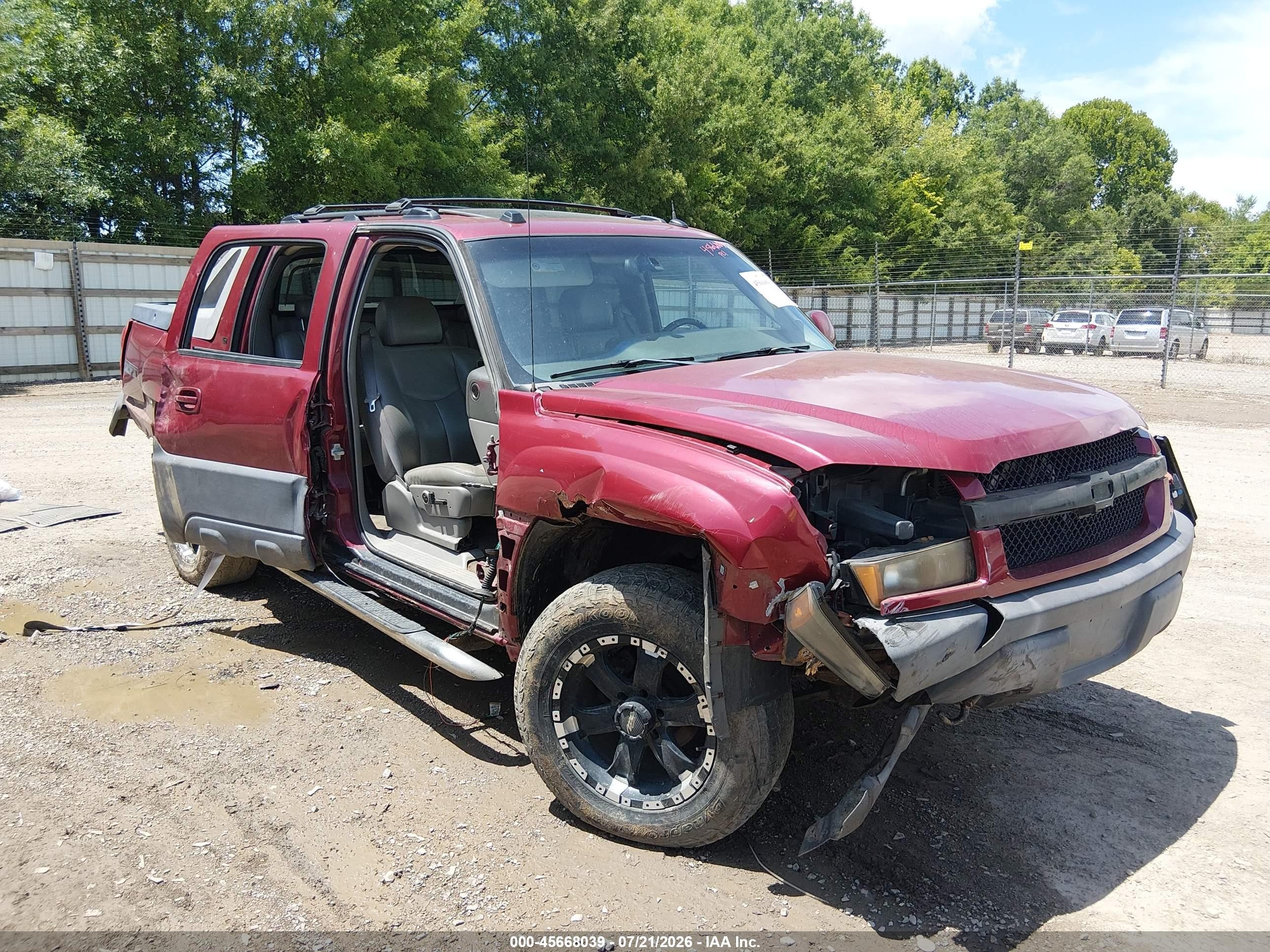 2005 Chevrolet Avalanche Z71, VIN 3GNEK12Z15G292530 — Side