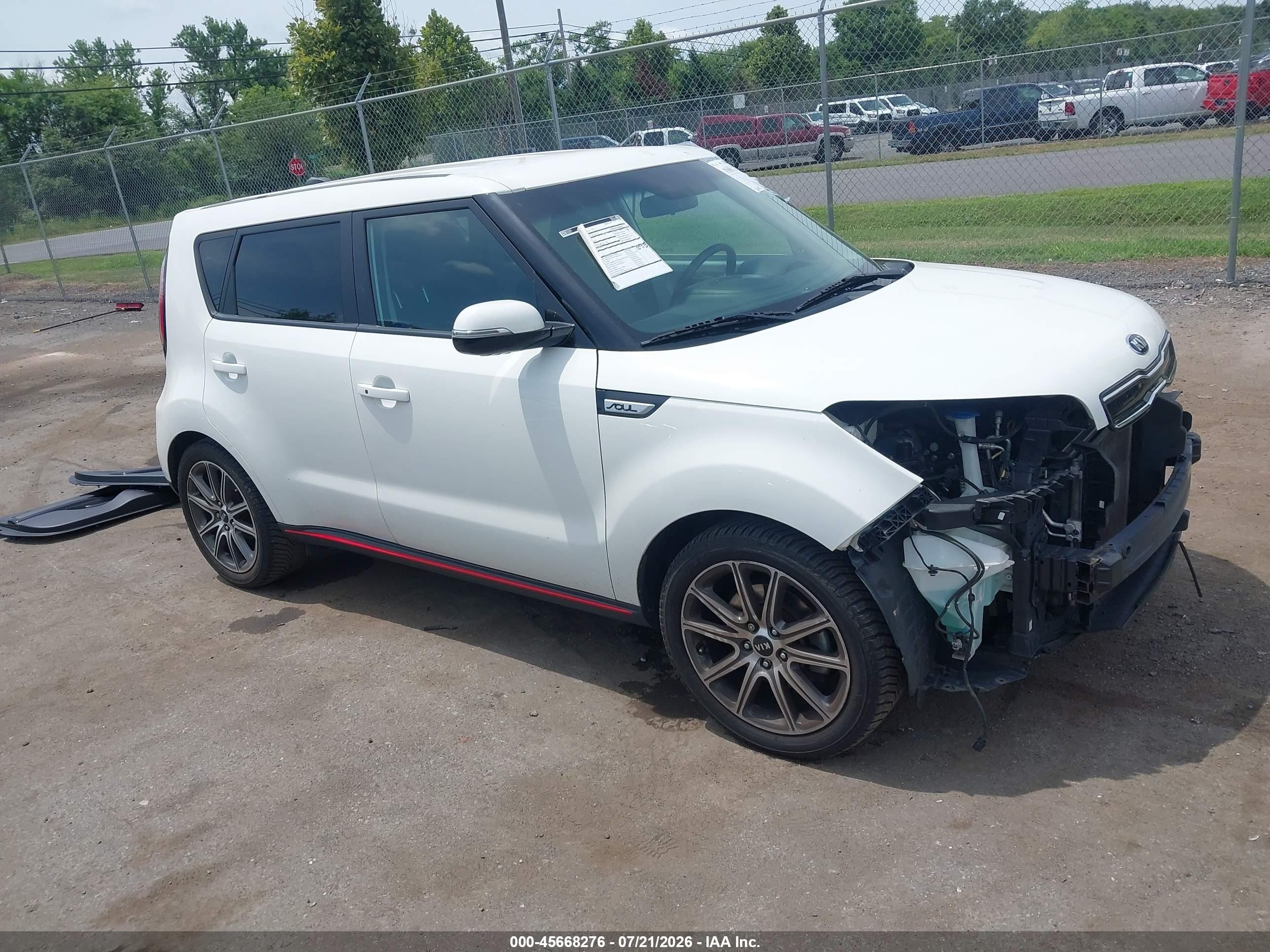 2019 Kia Soul +, VIN KNDJX3AA5K7019582 — Front end