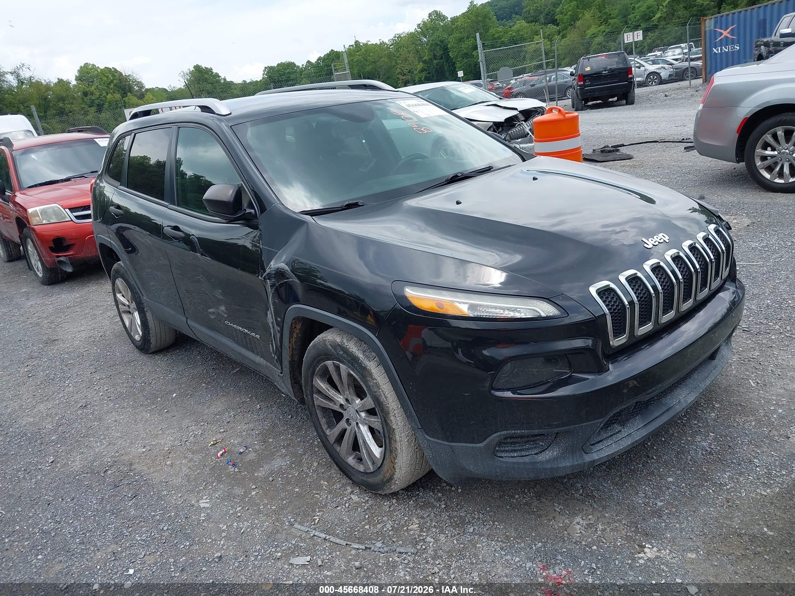 2015 Jeep Cherokee Sport, VIN 1C4PJLAB1FW677089 — По всему кузову