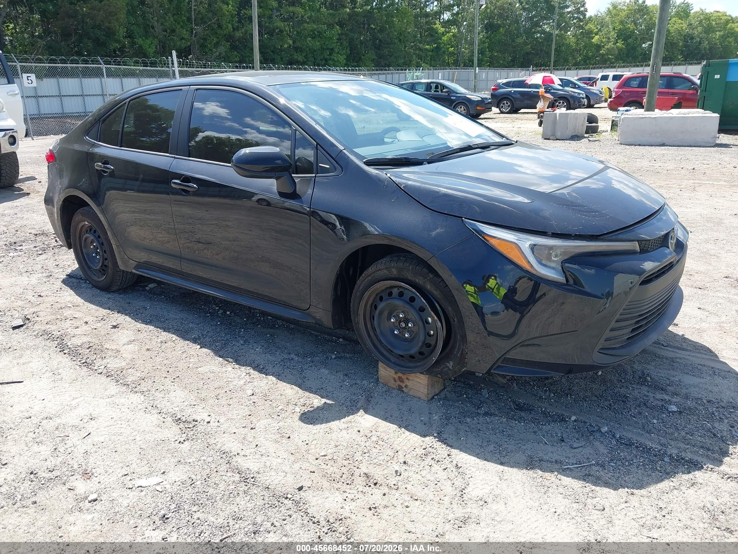 2026 Toyota Corolla Hybrid SE, VIN JTDBCMFE8T3140620 — Front end