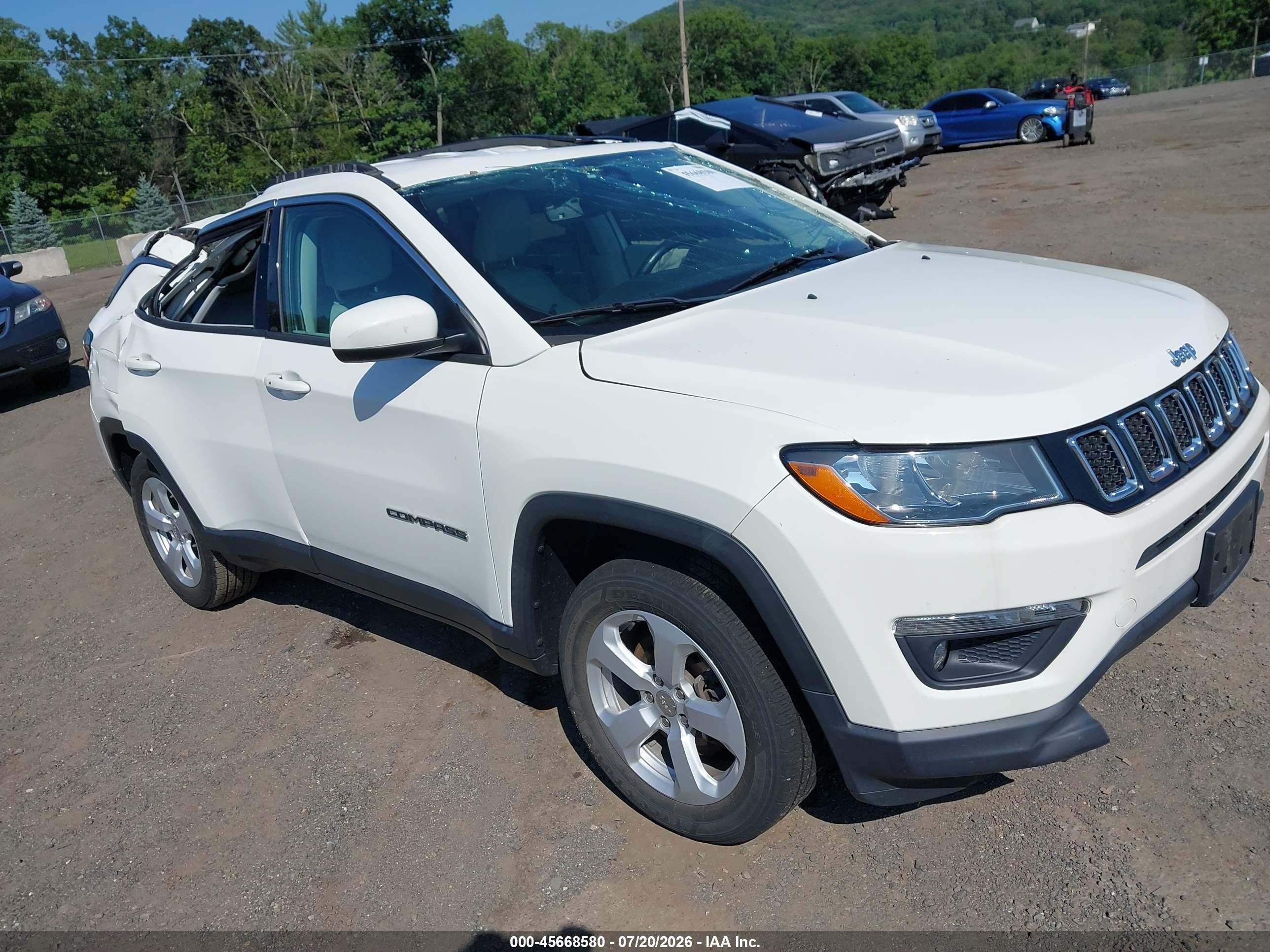 2021 Jeep Compass Latitude, VIN 3C4NJDBB2MT557381 — Roof