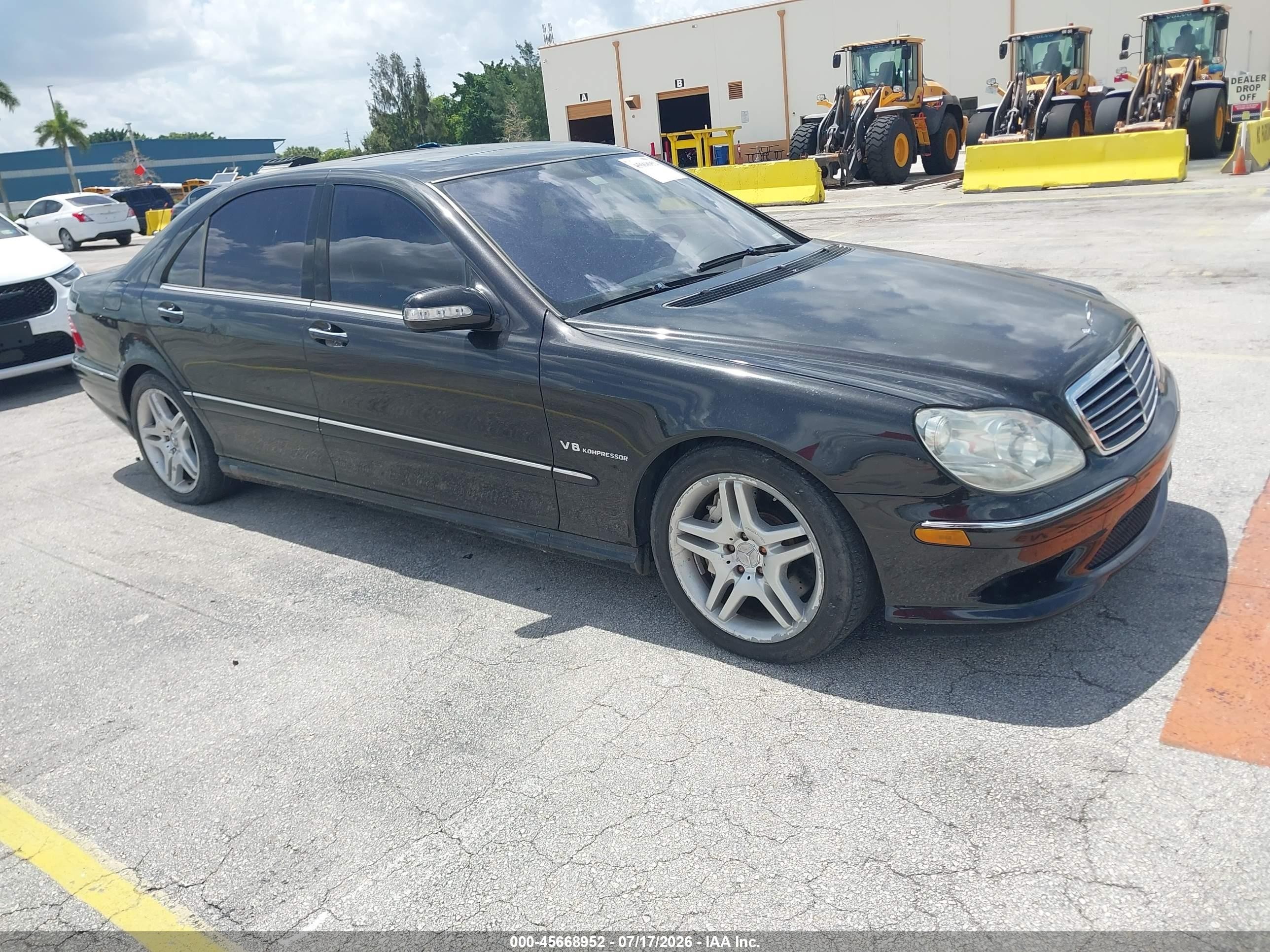 2005 Mercedes-Benz S 55 AMG, VIN WDBNG74J55A448361 — Normal wear