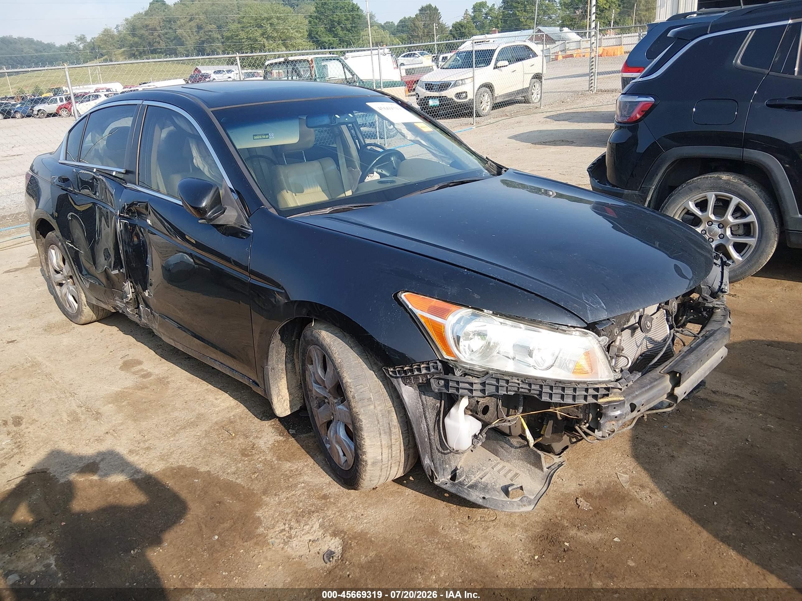 2010 Honda Accord EX-L, VIN 1HGCP2F85AA037172 — Rollover