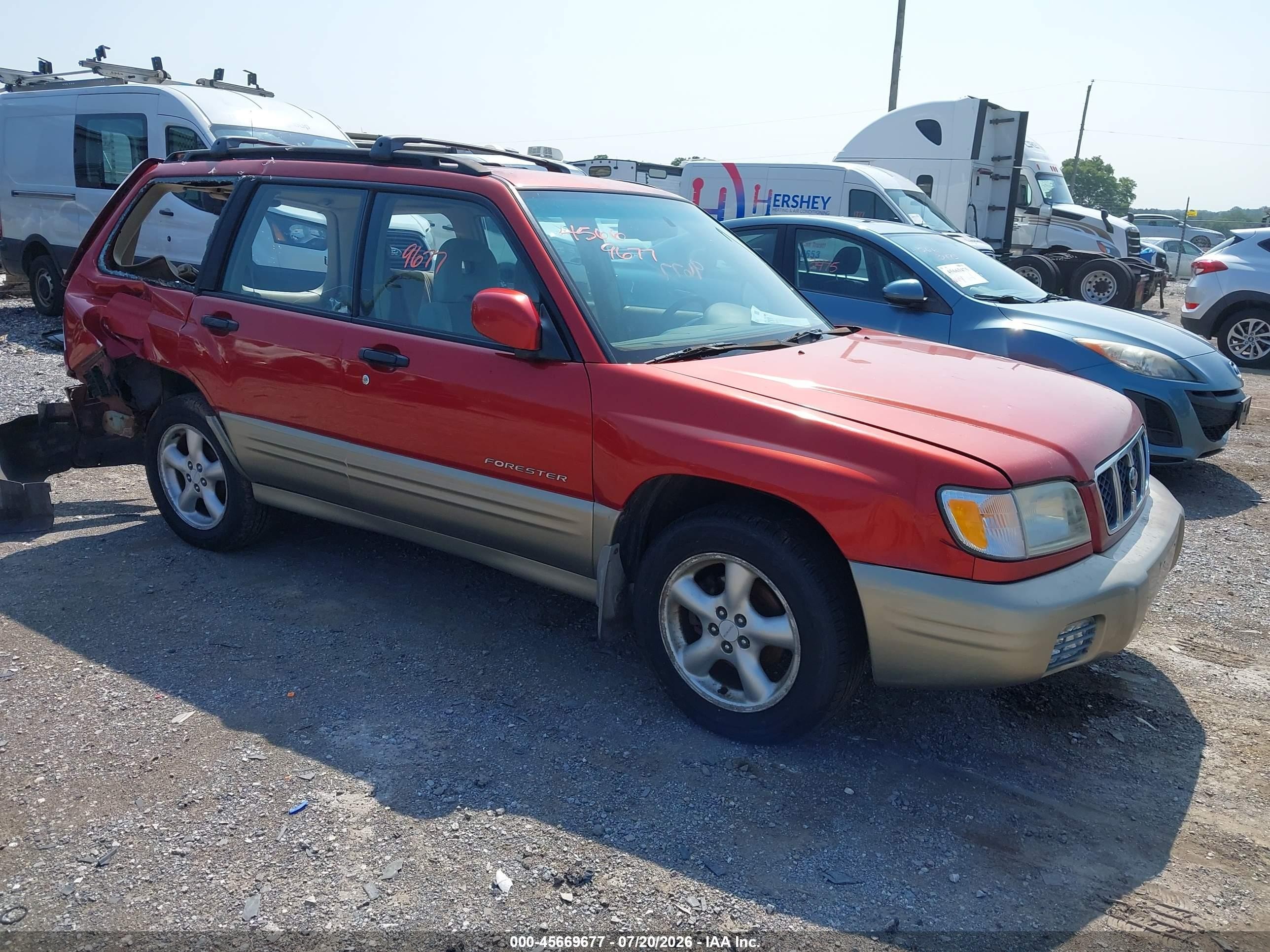 2001 Subaru Forester S, VIN JF1SF65551H742921 — Зад