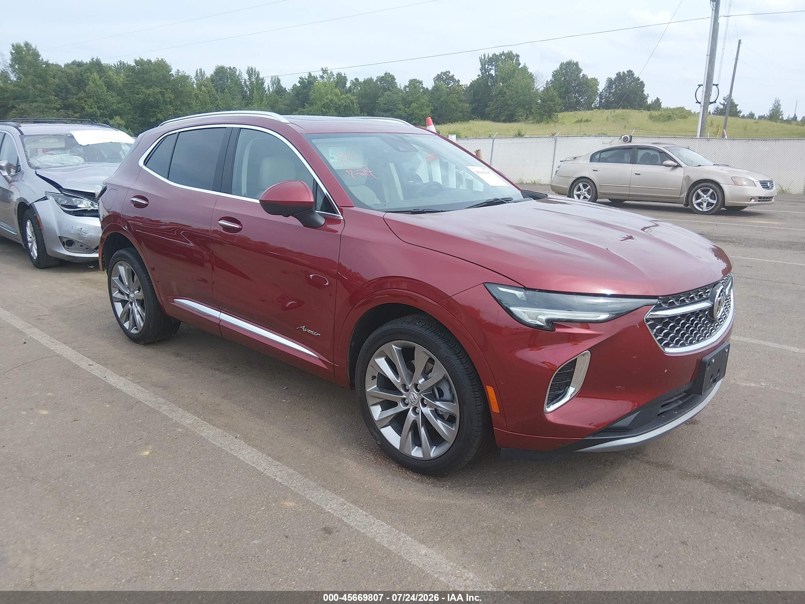 2022 Buick Envision Avenir, VIN LRBFZRR4XND123054 — Rear end