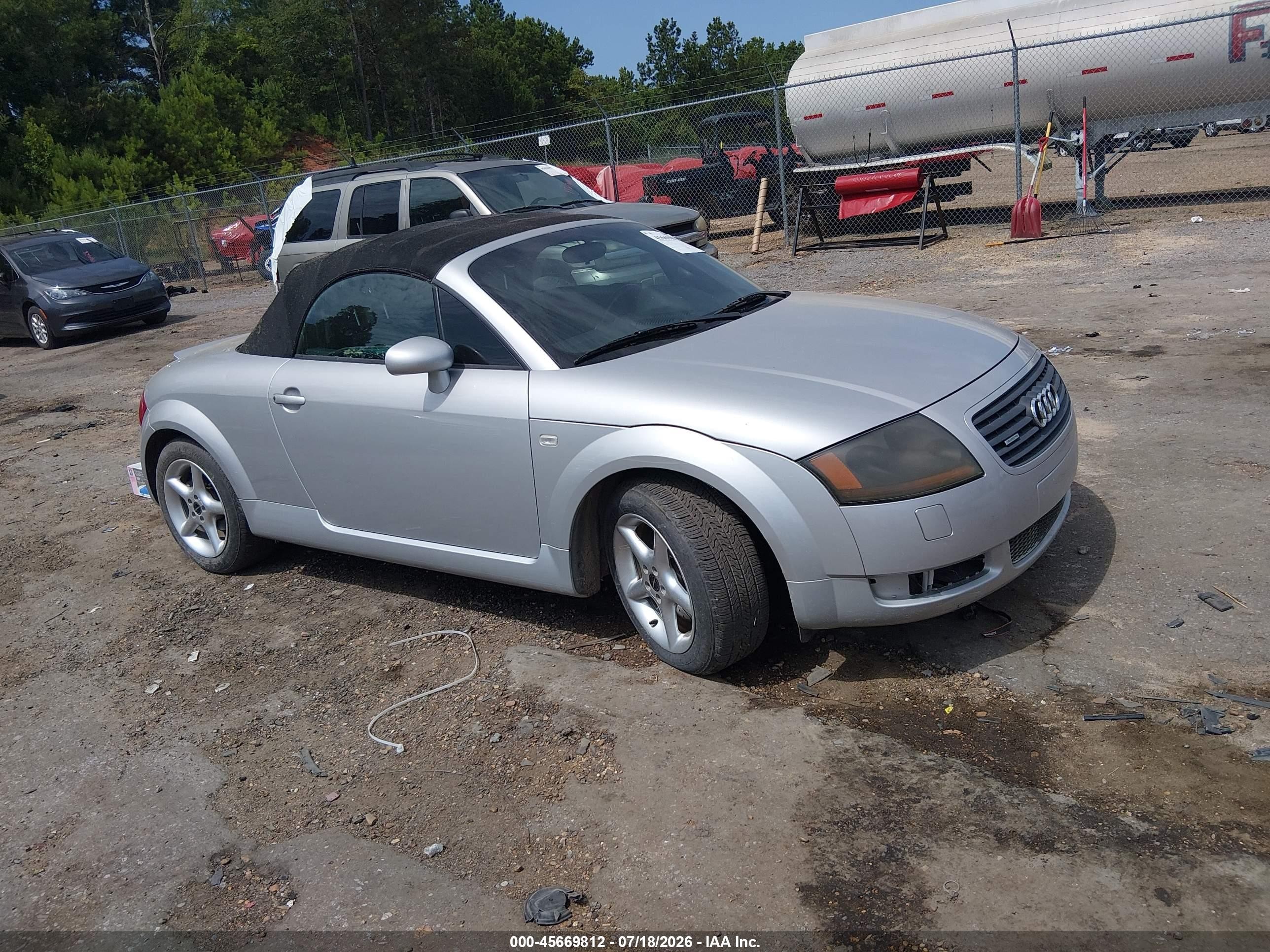 2001 Audi TT, VIN TRUUT28N211047780 — Обычный износ