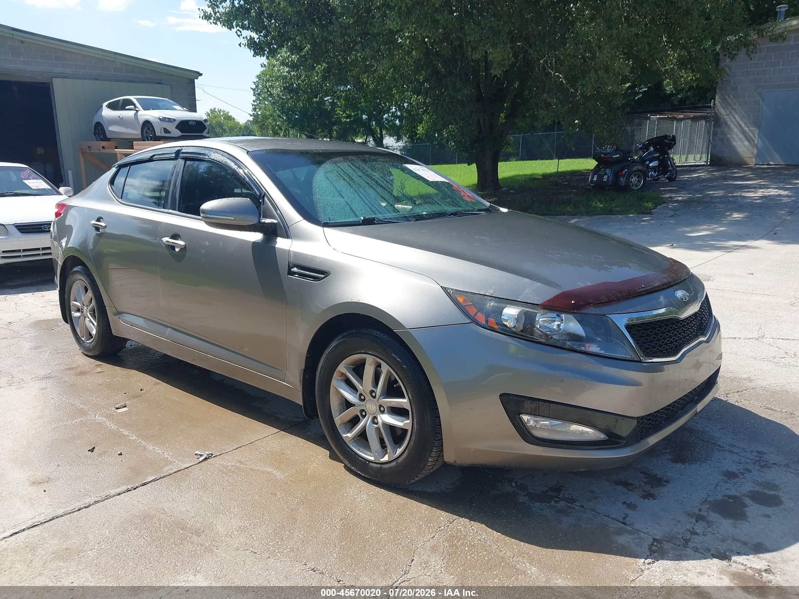 2013 Kia Optima LX, VIN 5XXGM4A70DG254317 — Normal wear