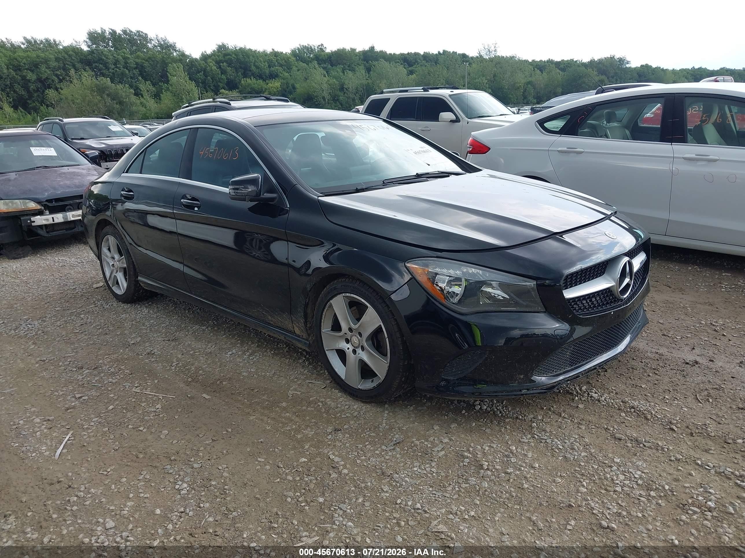 2017 Mercedes-Benz CLA 250, VIN WDDSJ4EB3HN453461 — Front end