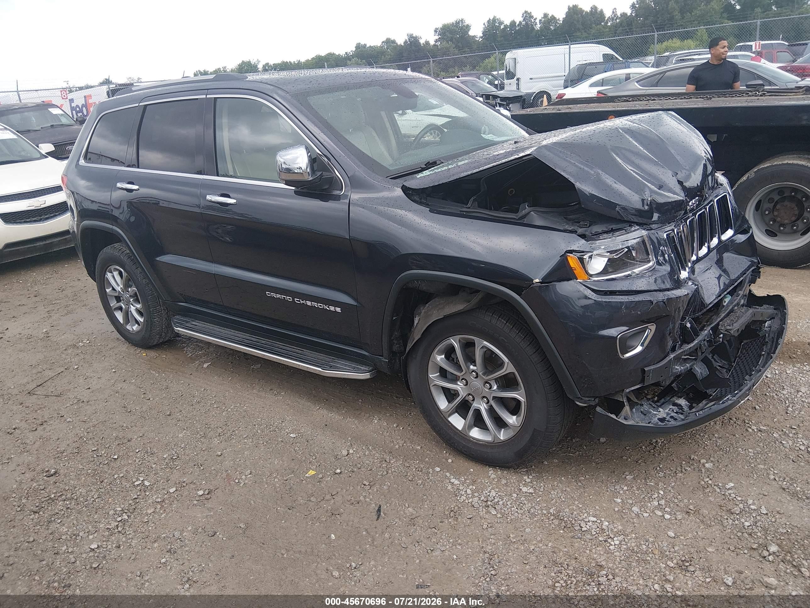 2016 Jeep Grand Cherokee Limited, VIN 1C4RJFBG5GC339251 — Front end